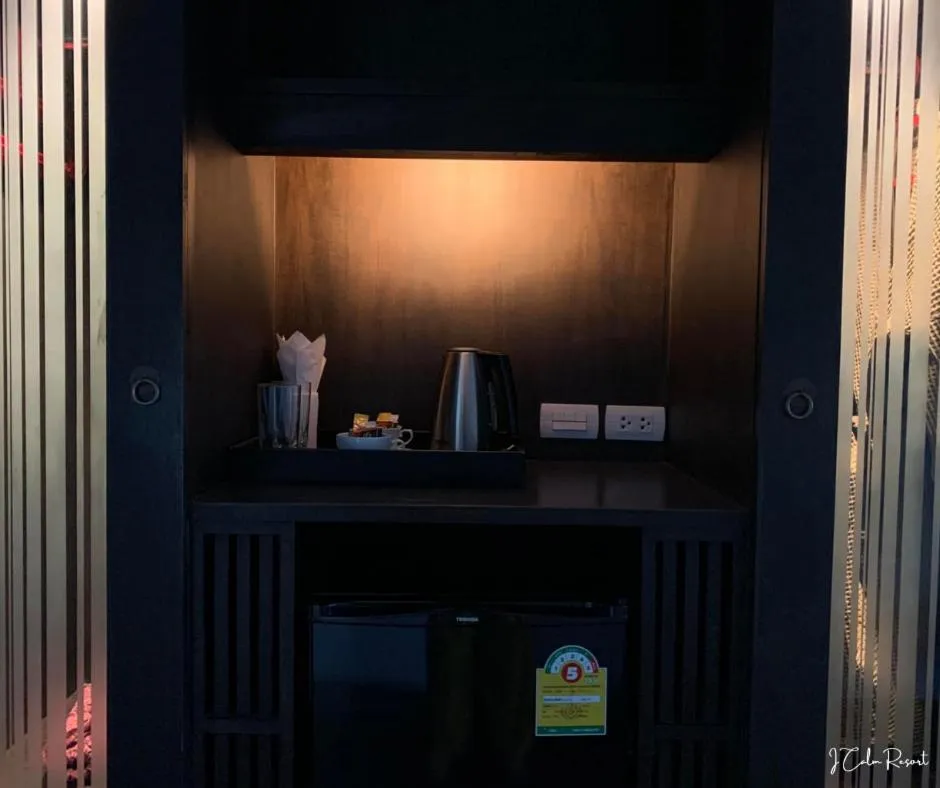 Coffee/tea facilities in I Calm Resort Cha Am