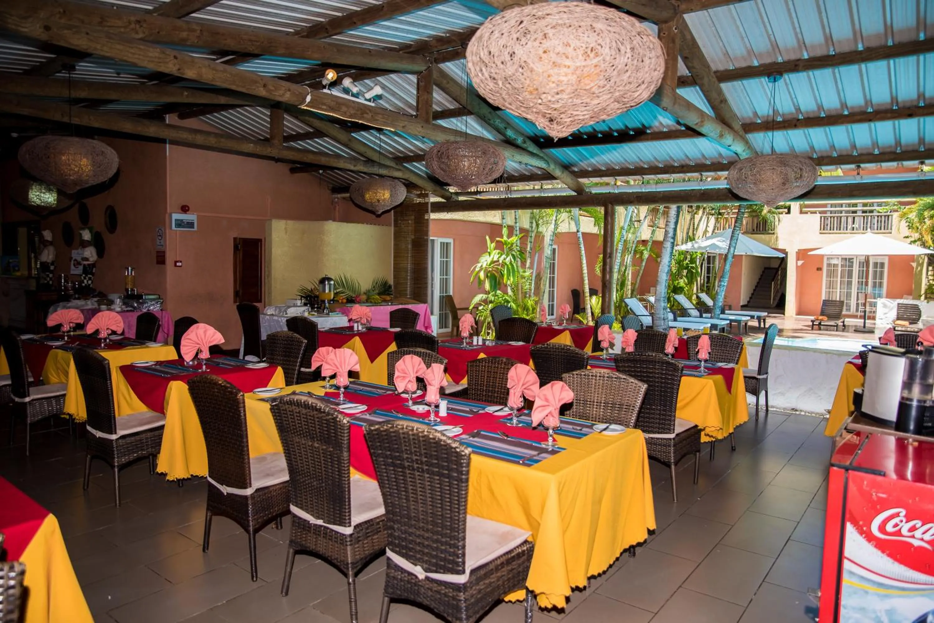 Restaurant/places to eat in La Margarita