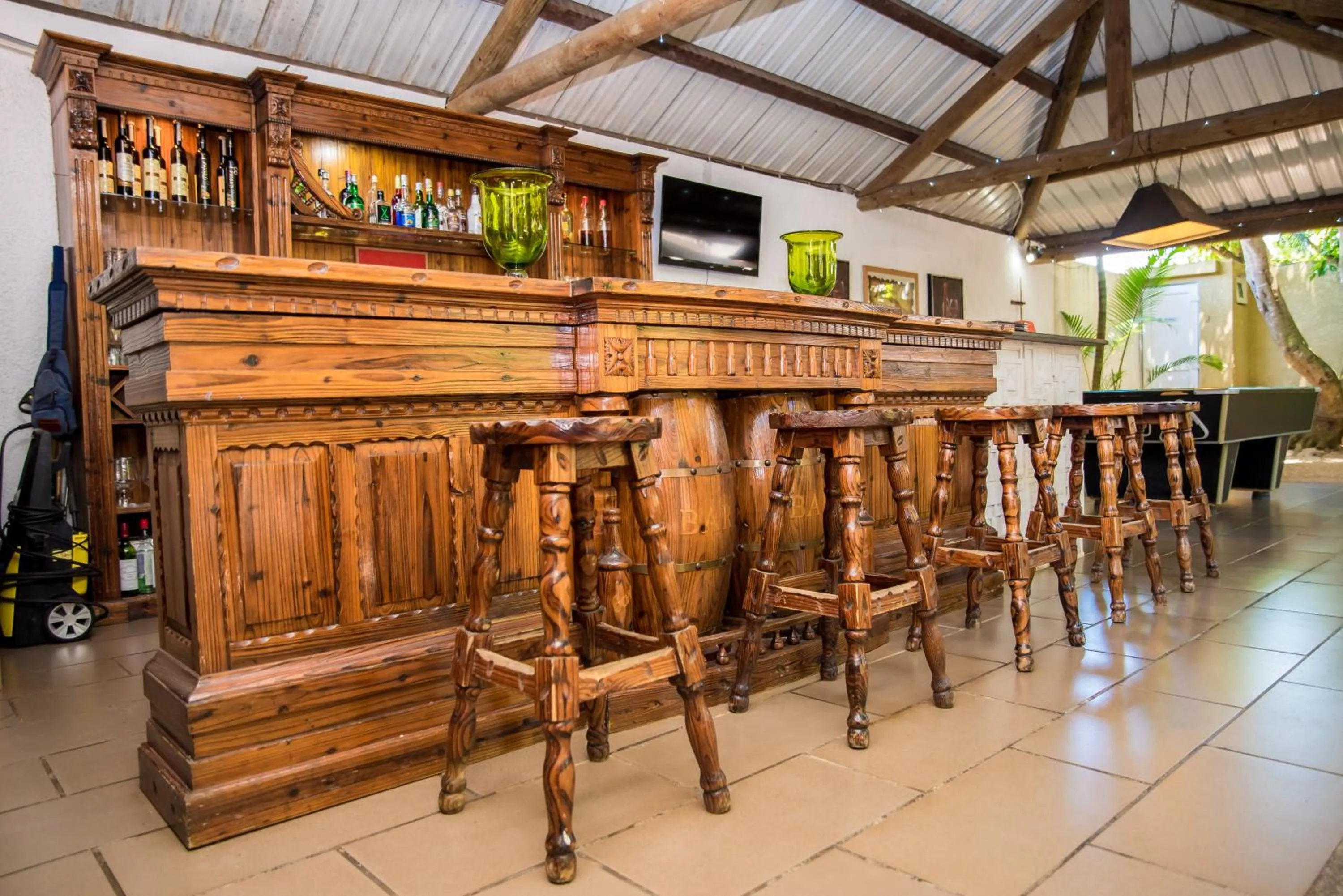 Restaurant/places to eat in La Margarita