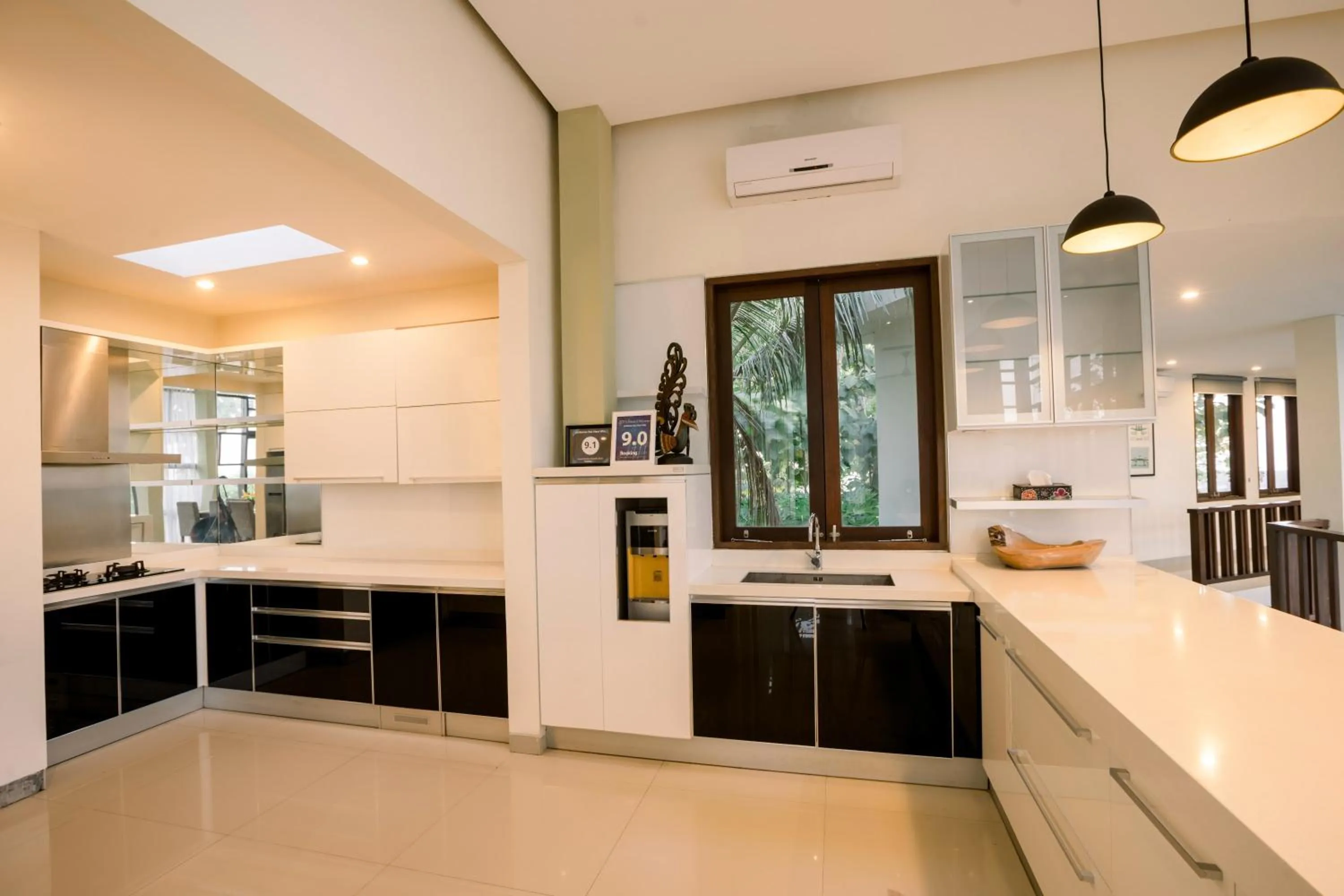 Kitchen or kitchenette in Jimbaran Sea View Villa