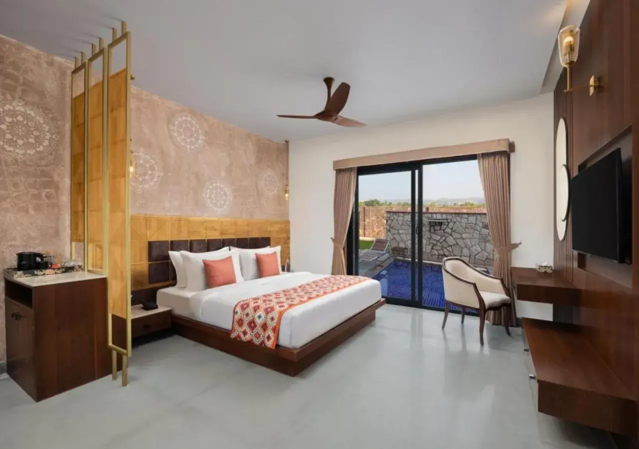 Luxury Room with Plunge Pool - single occupancy in Bookmark Resorts, Jogi Mahal, Ranthambore Luxury Room with Plunge Pool - single occupancy in Bookmark Resorts, Jogi Mahal, Ranthambore