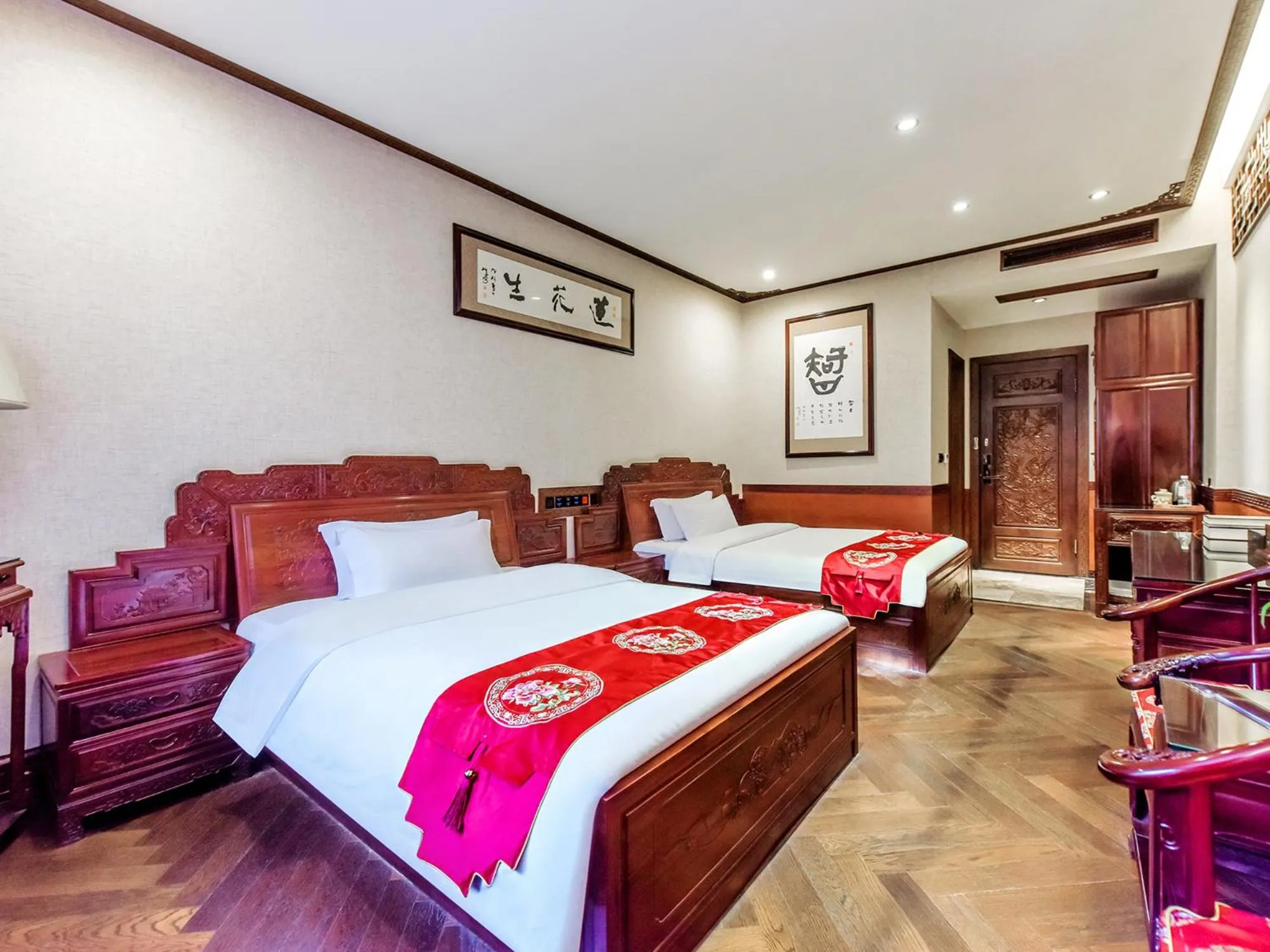 Property building, Bed in ChengDu Wuhou Temple Han Dynasty Hotel