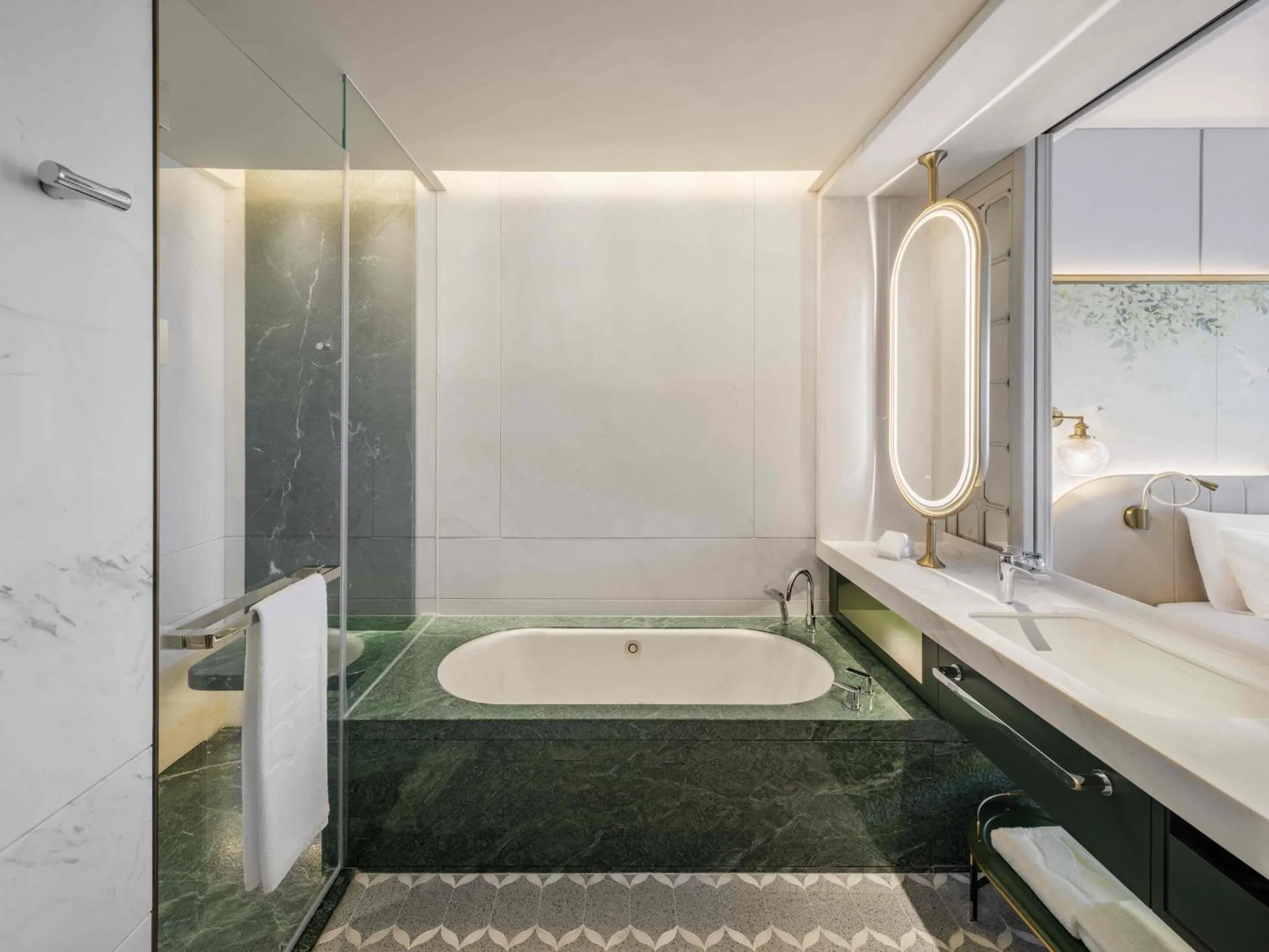 Toilet, Bed in Shangri-La Nanshan, Shenzhen, Stay for 2 consecutive nights and enjoy breakfast