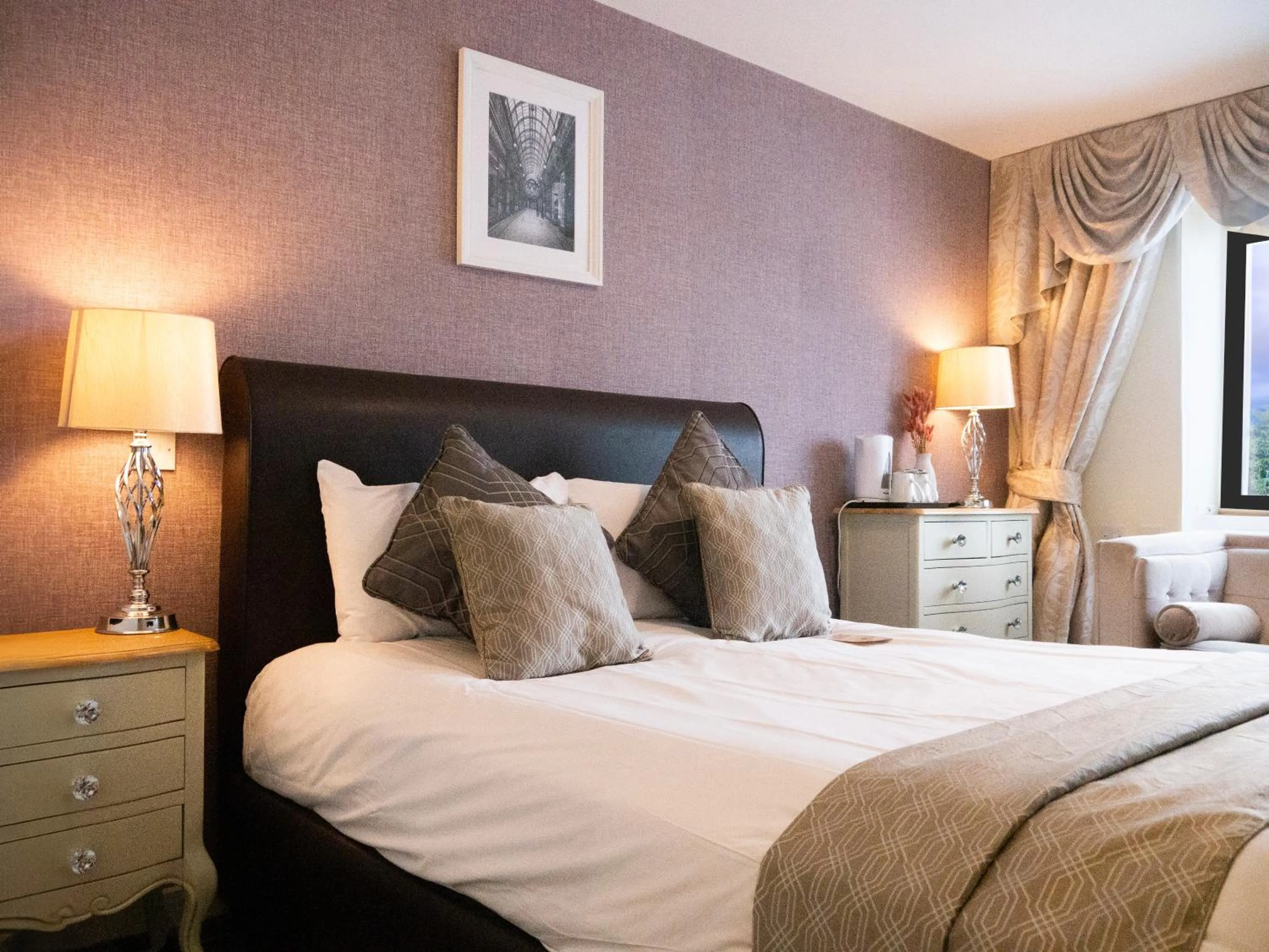 Bedroom, Bed in Britannia Hotel Newcastle Airport