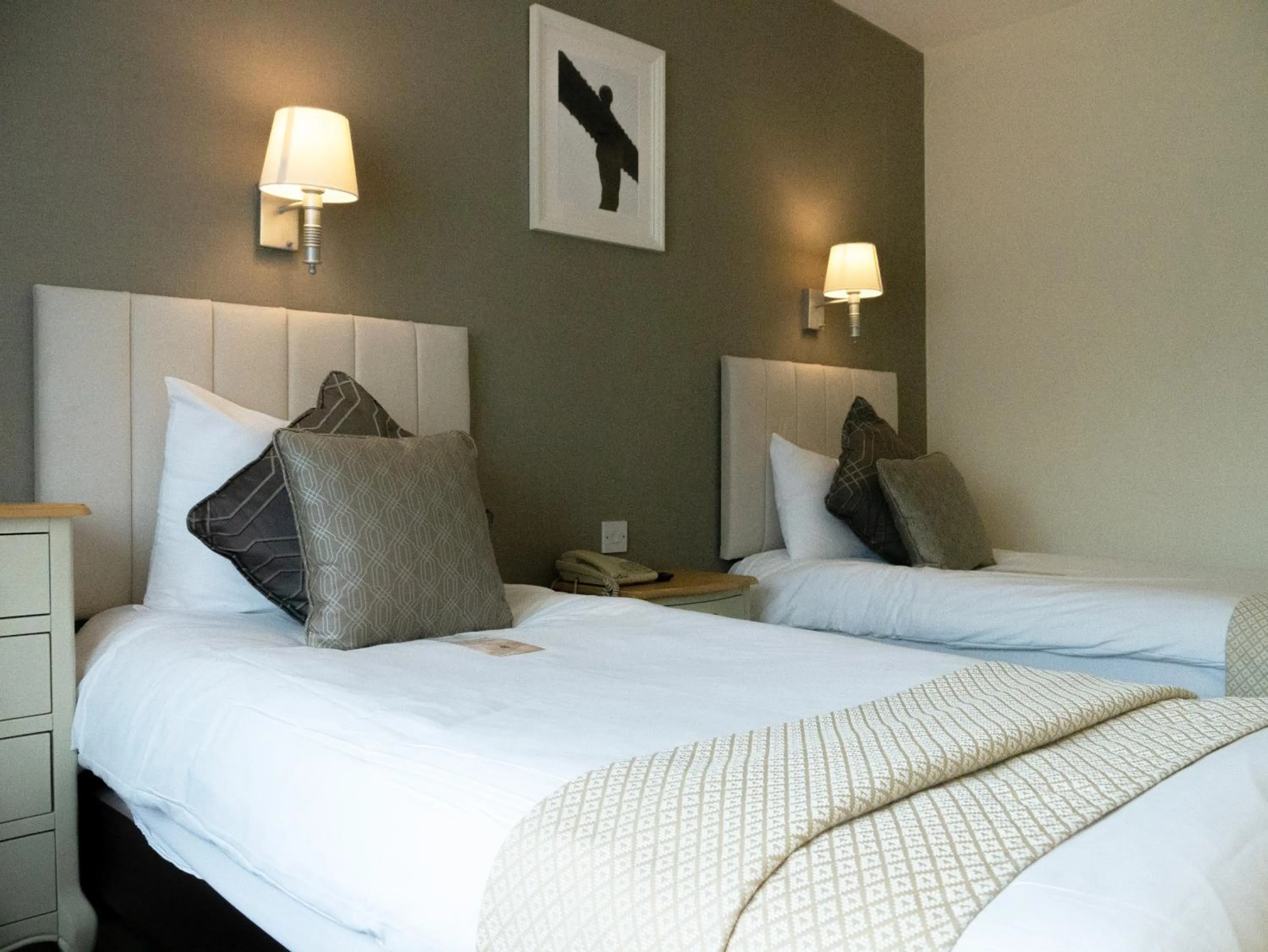 Bedroom, Bed in Britannia Hotel Newcastle Airport