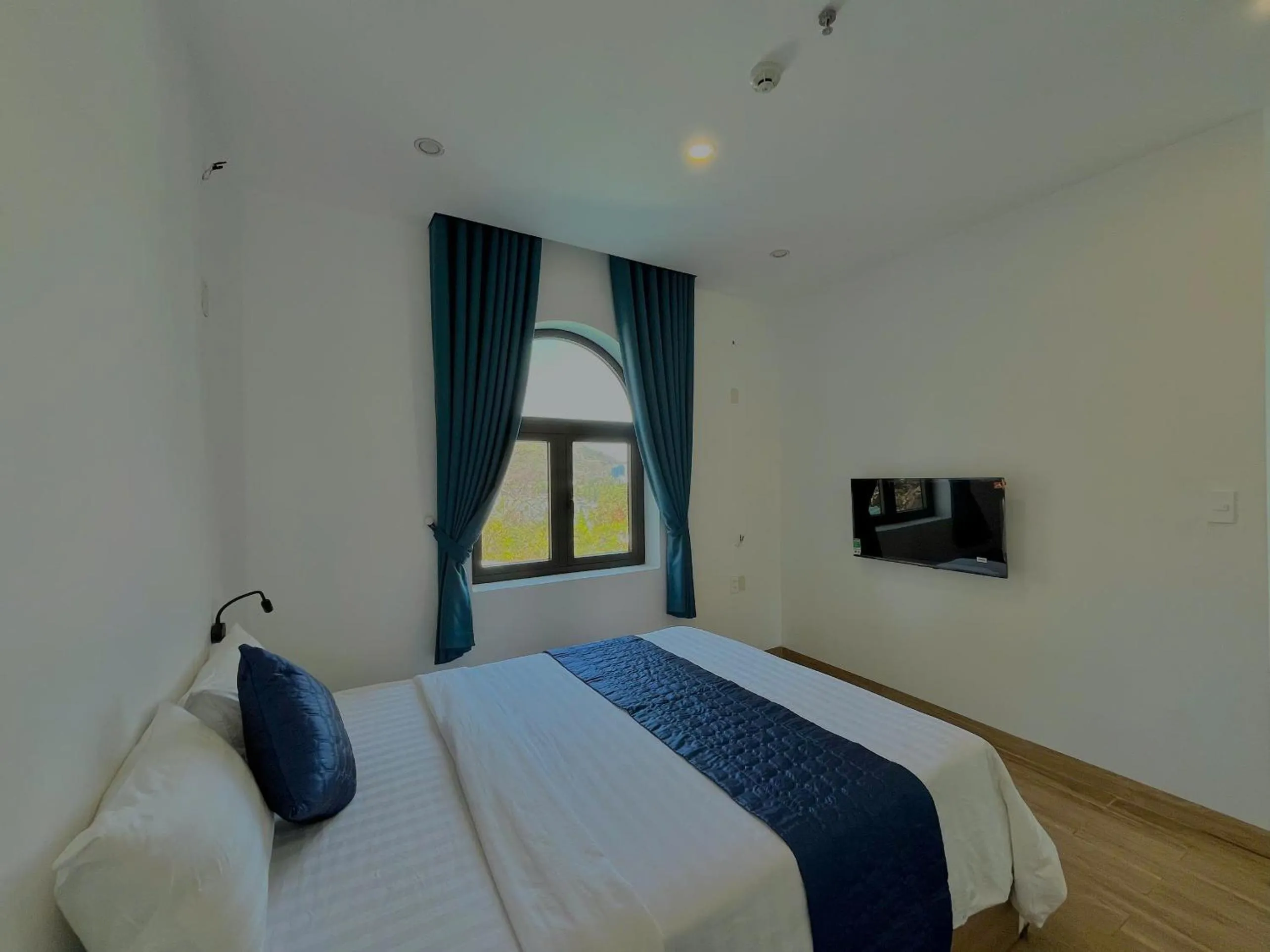 Bed in MONTANA HOMESTAY VUNG TAU