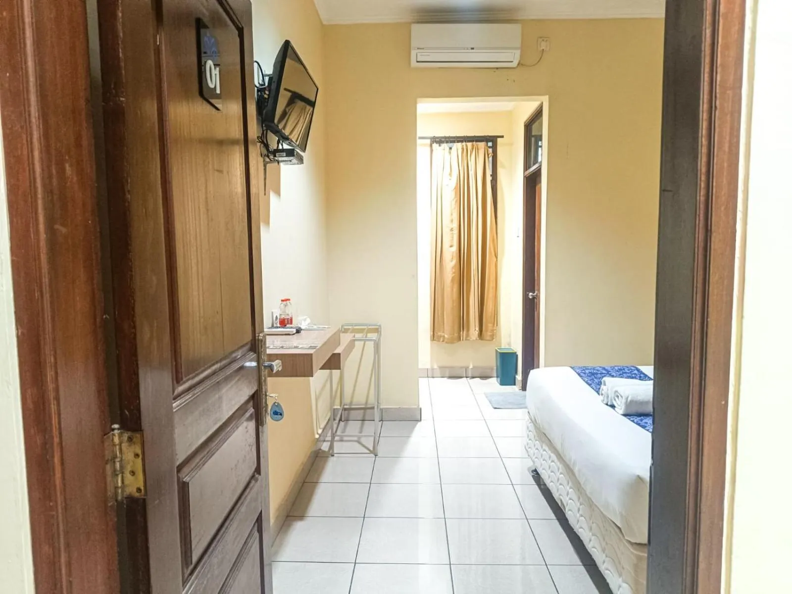 Bedroom, Bed in Miraa Guest House & Resto