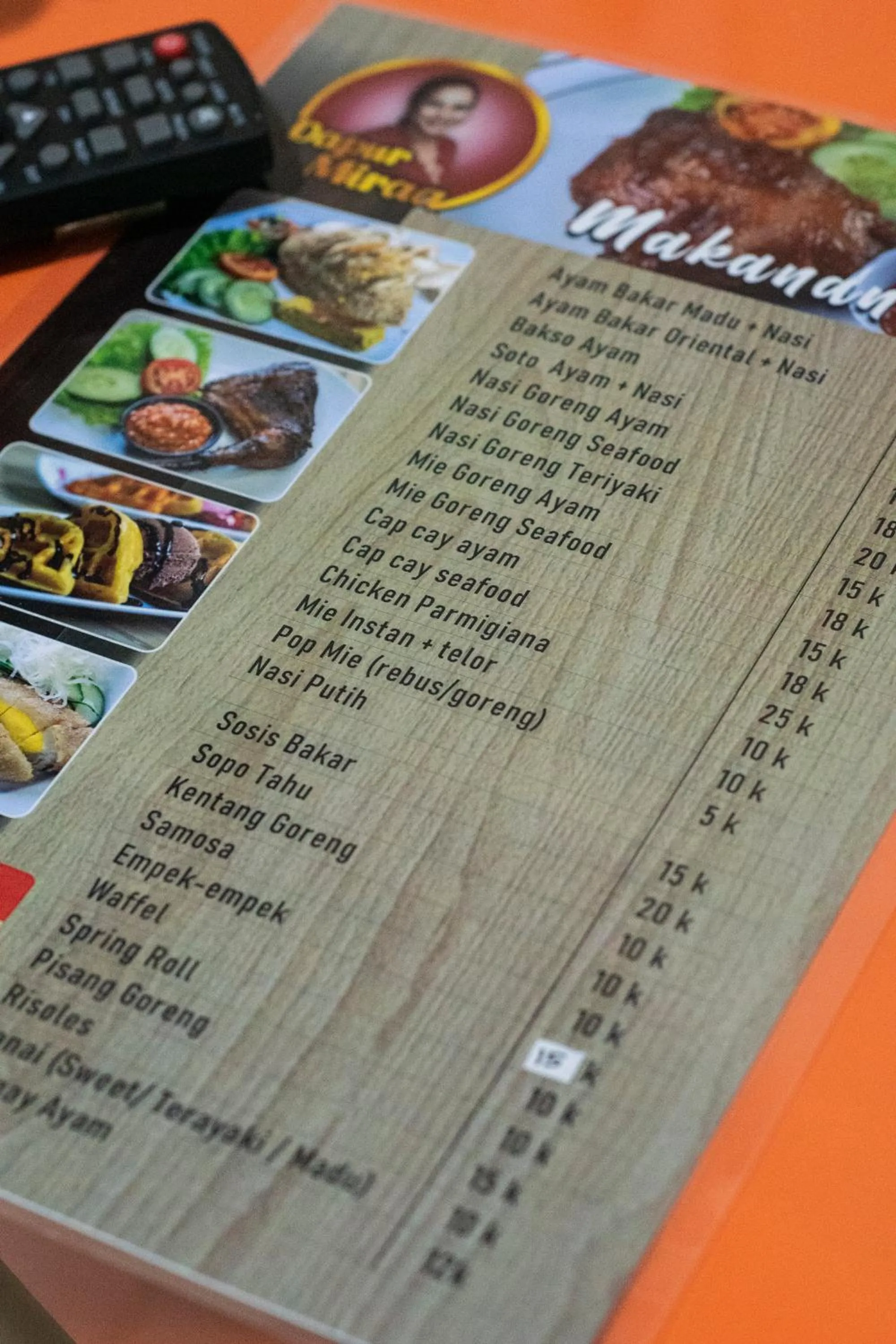 Restaurant/places to eat in Miraa Guest House & Resto