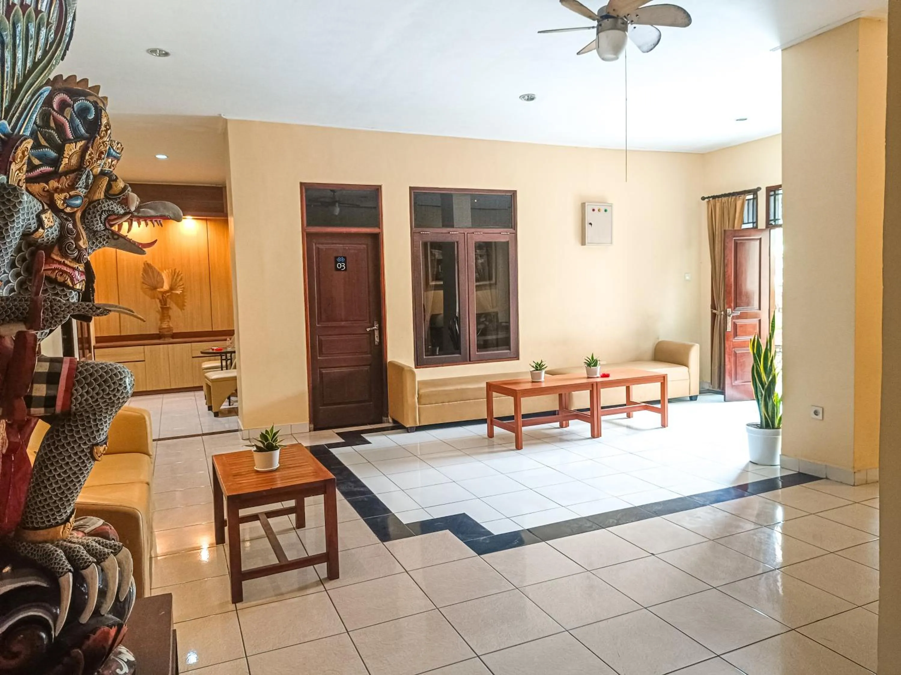 Property building in Miraa Guest House & Resto