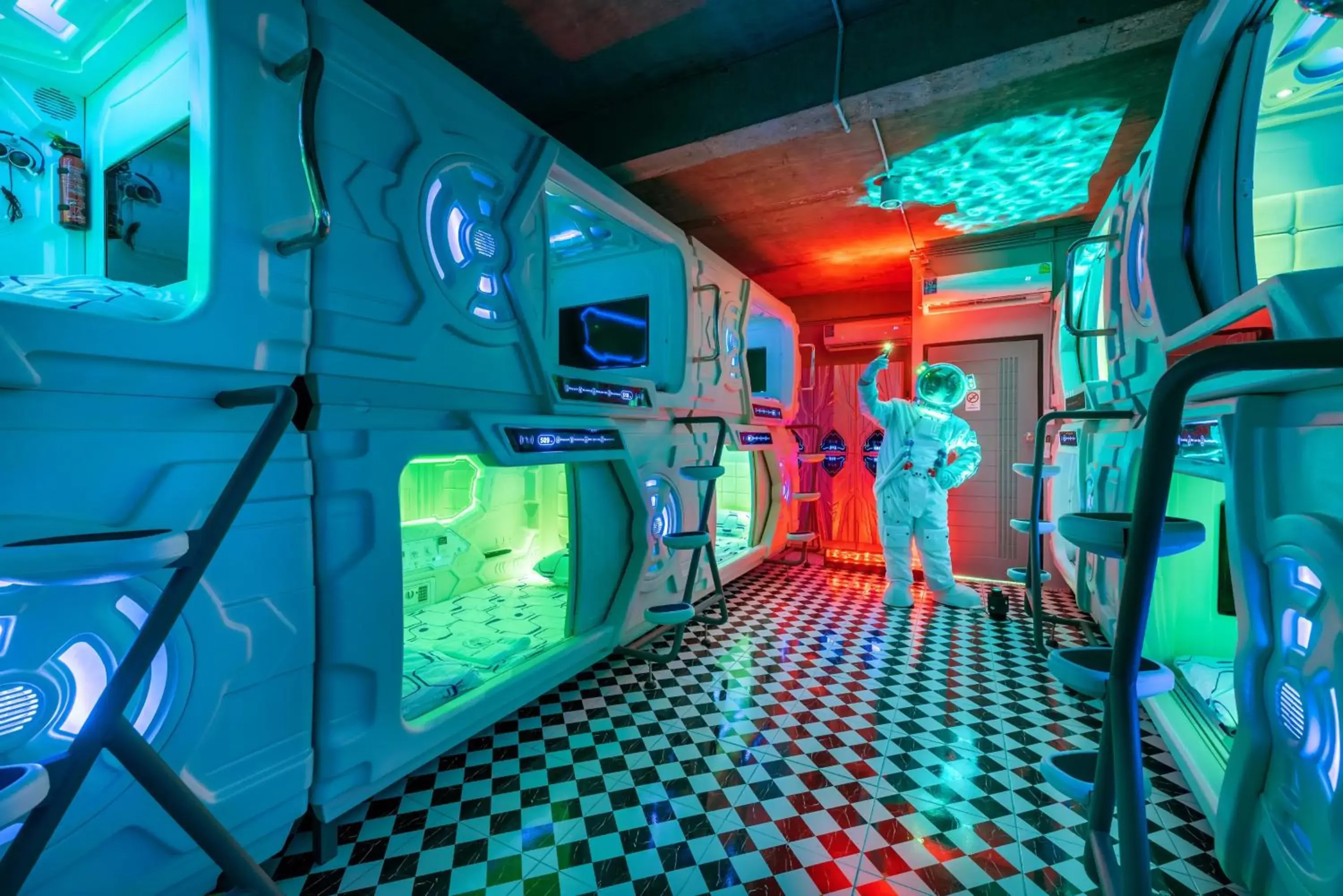 Bunk Bed in Mixed Dormitory Room in Space Station Hostel Bunk Bed in Mixed Dormitory Room in Space Station Hostel