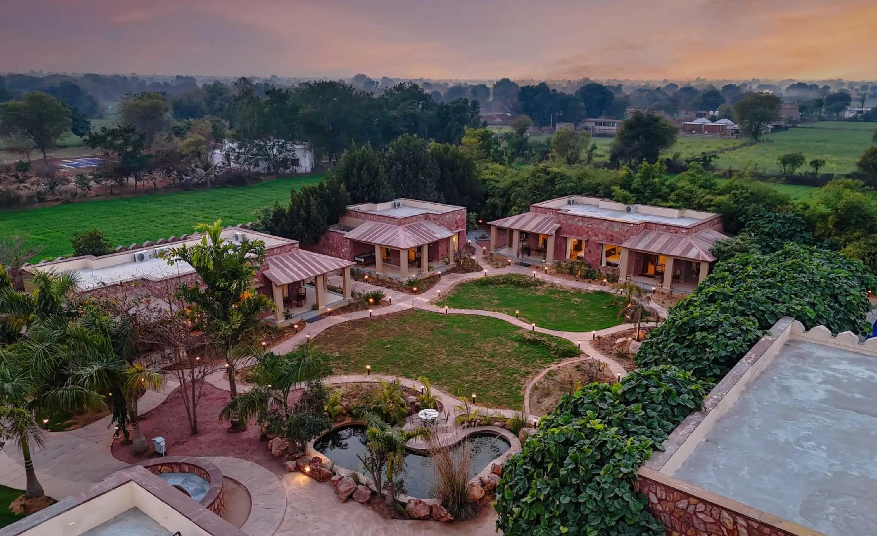 Garden in Aranya Vilas, Ranthambhore