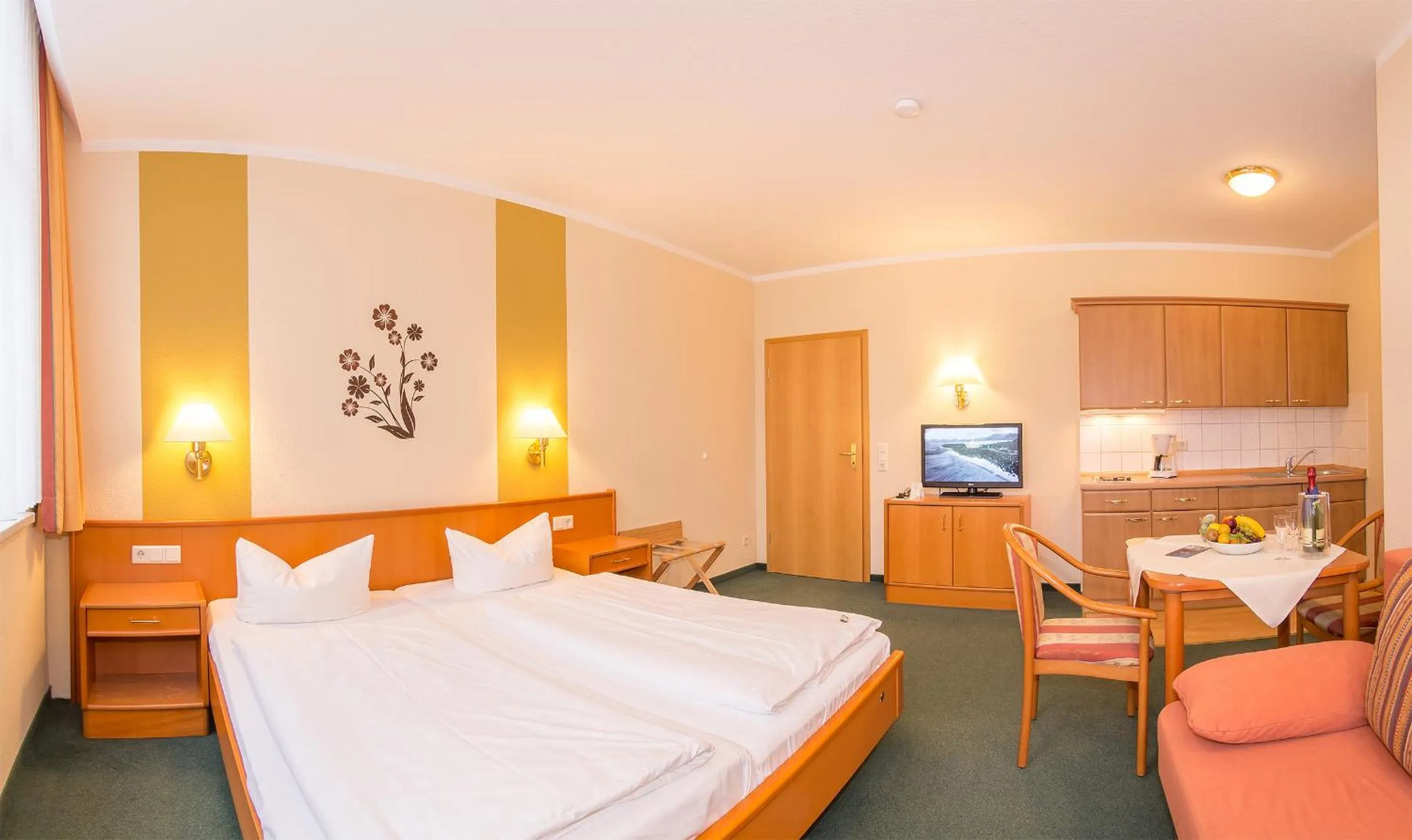 Photo of the whole room, Bed in Villa Osada