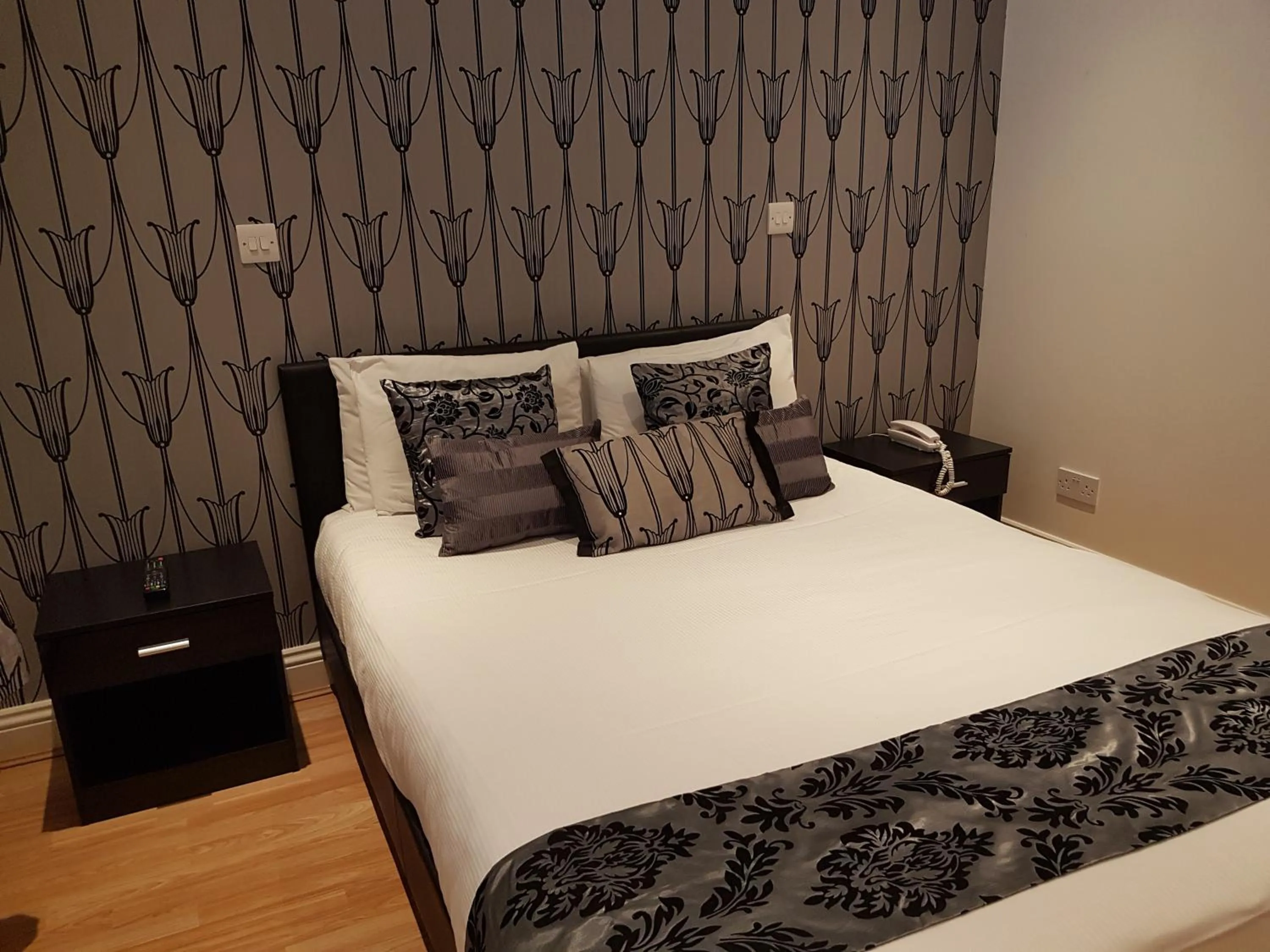 Bed in Westpoint Hotel