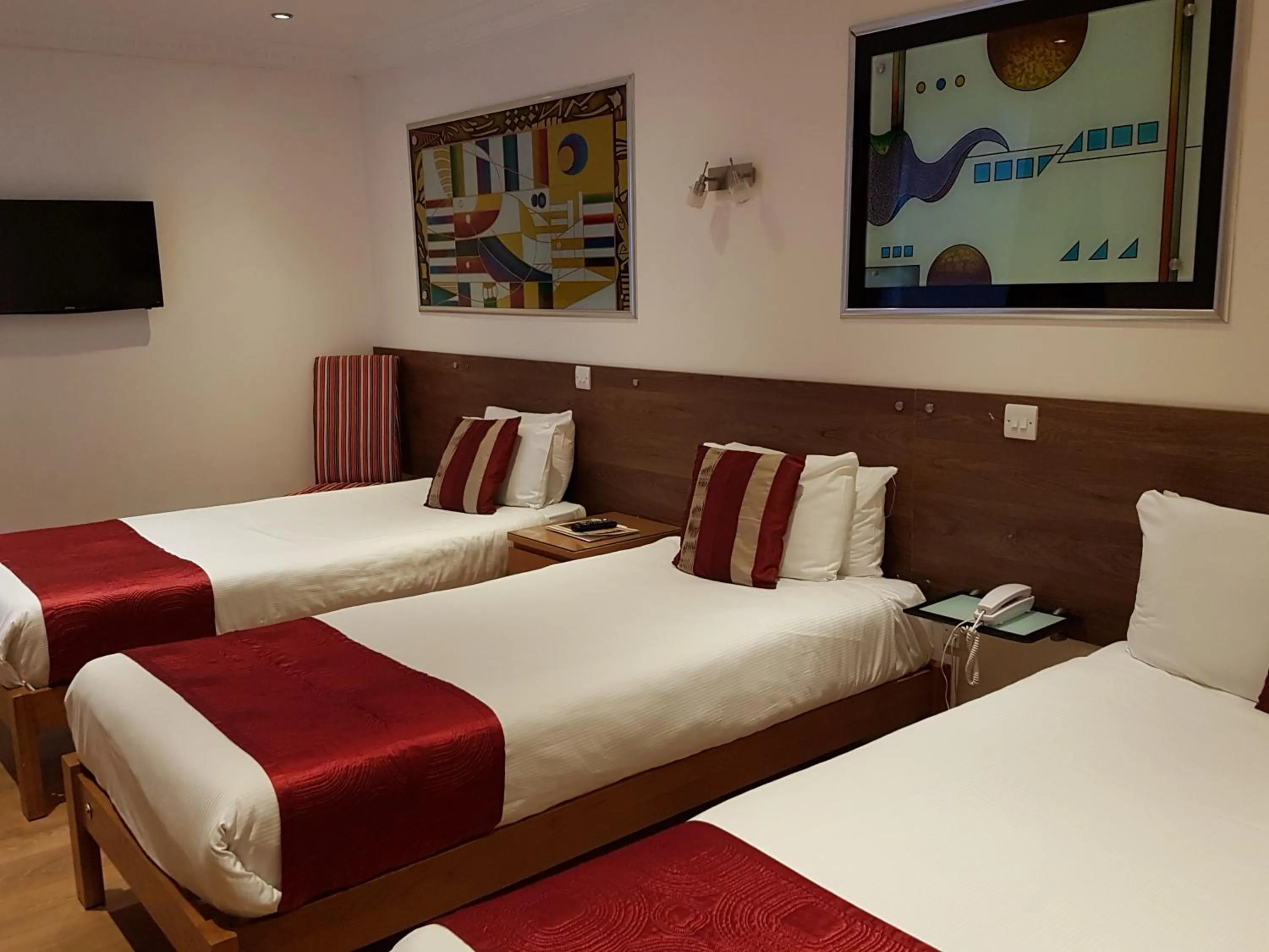 Bed in Westpoint Hotel