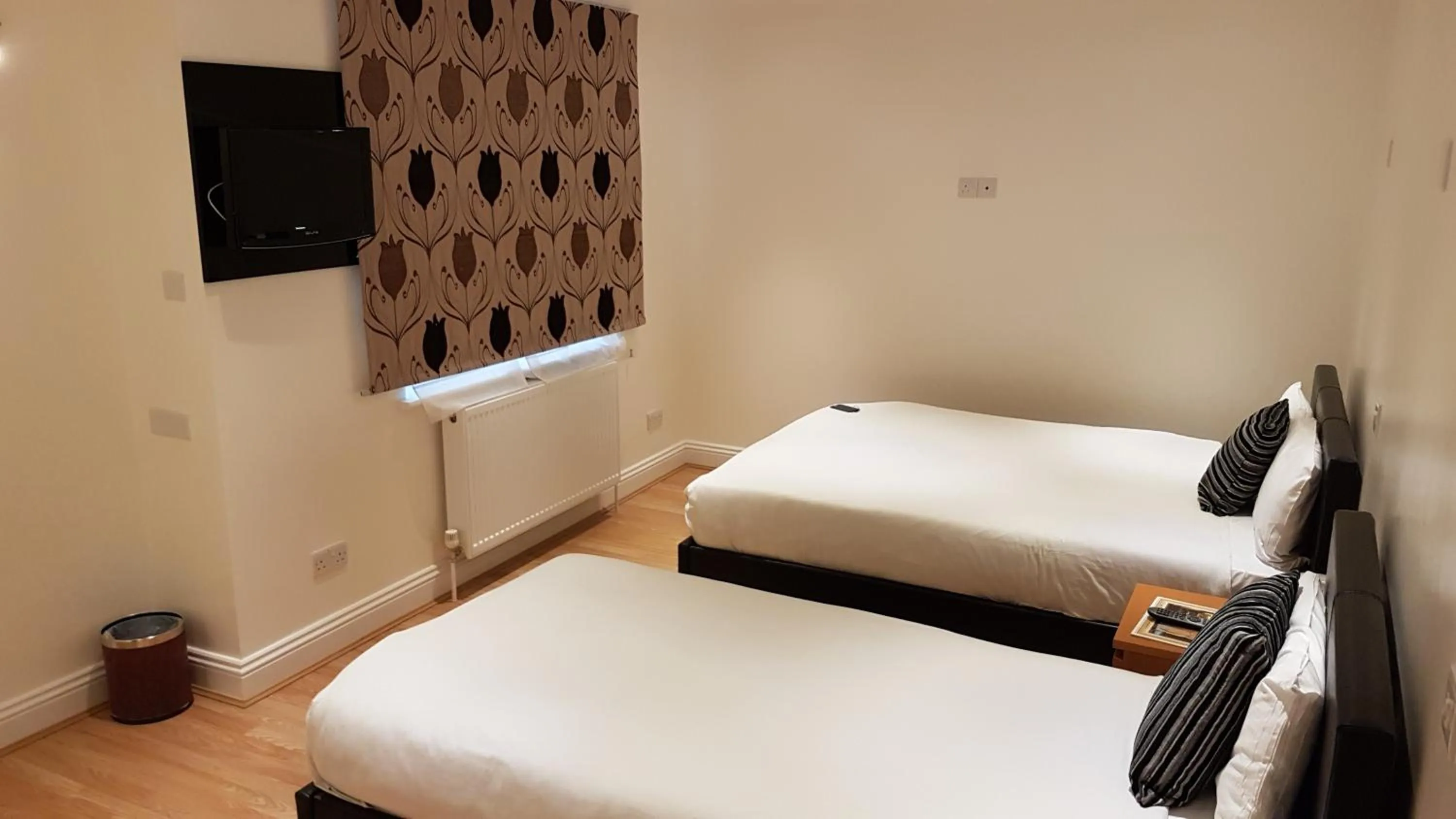 Bed in Westpoint Hotel