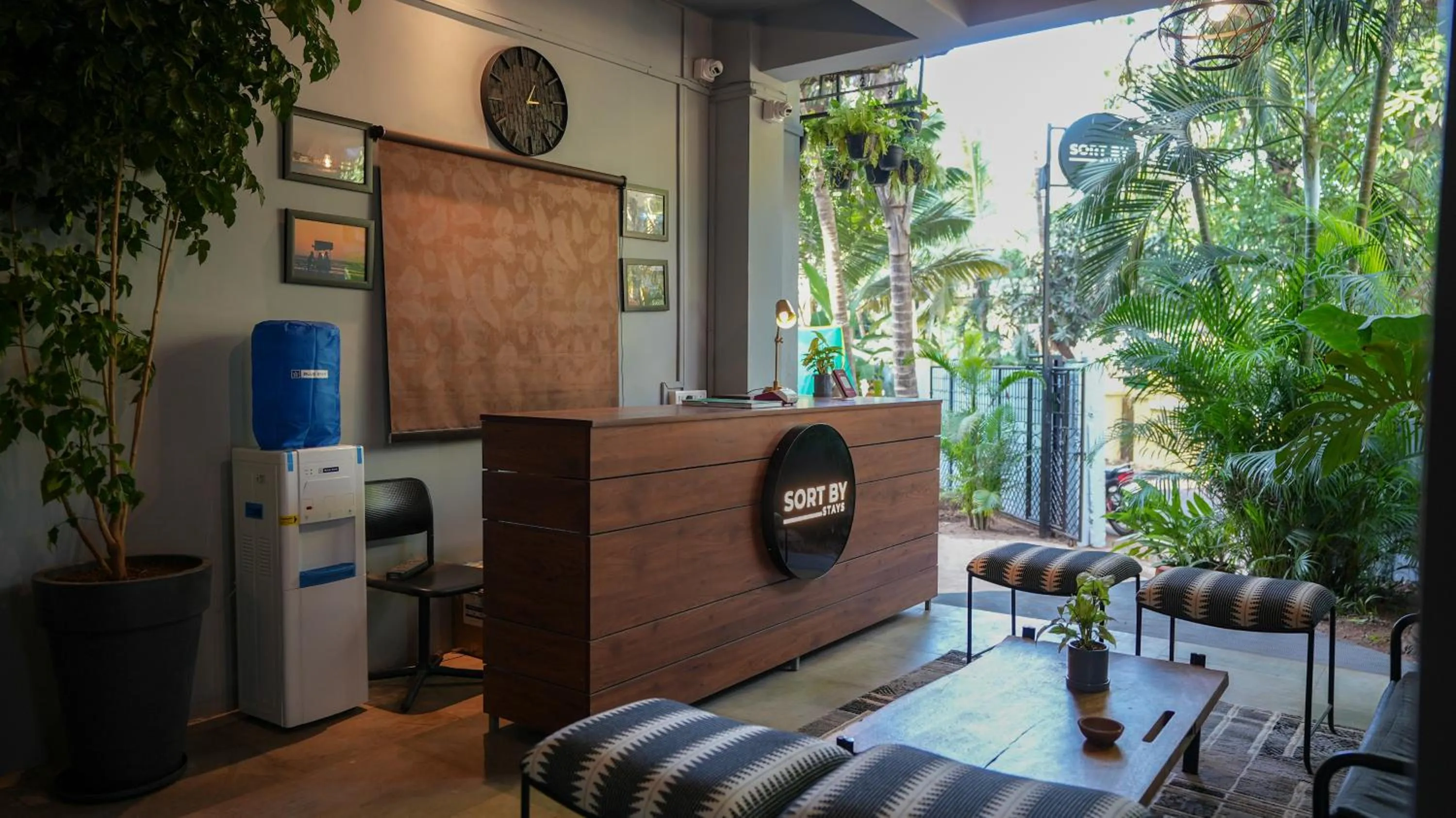 Patio in Sortby Stays, Vagator