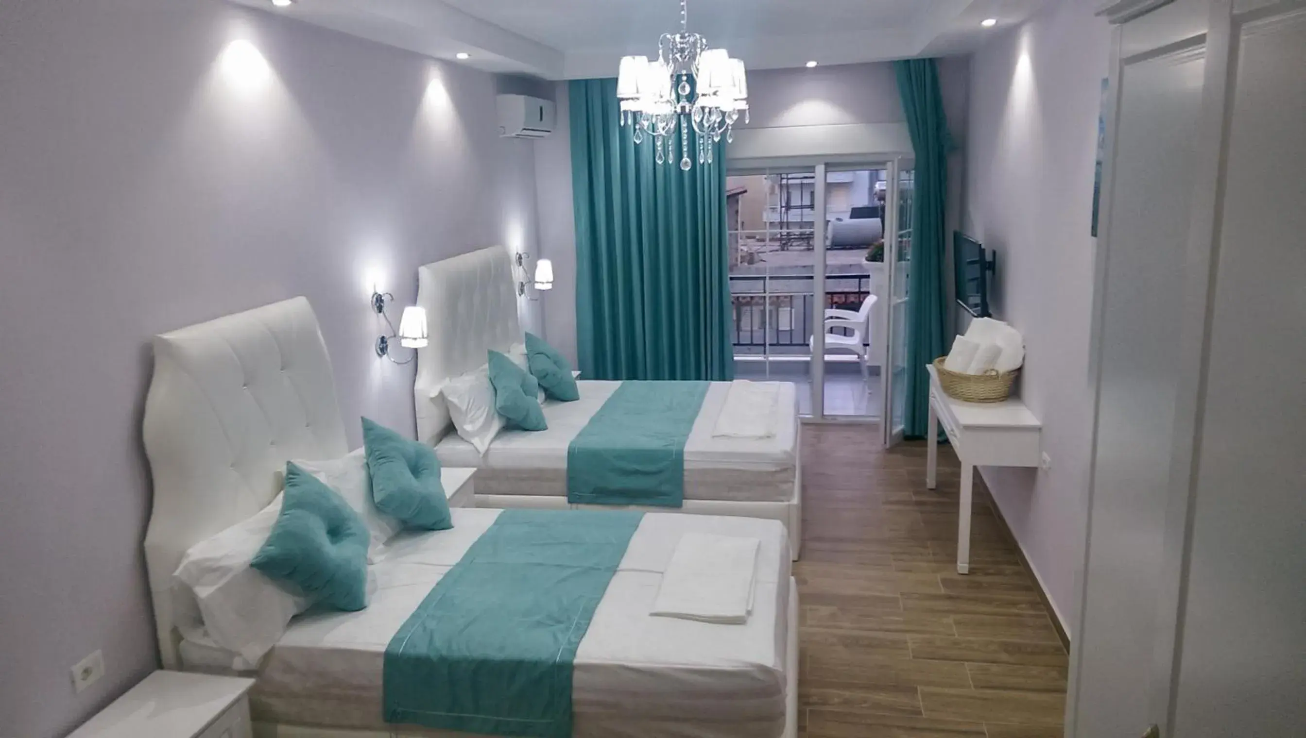 Deluxe Triple Room in Apartments Flower Residence Deluxe Triple Room in Apartments Flower Residence