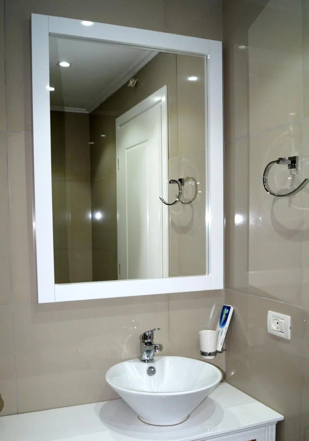 Bathroom in Apartments Flower Residence