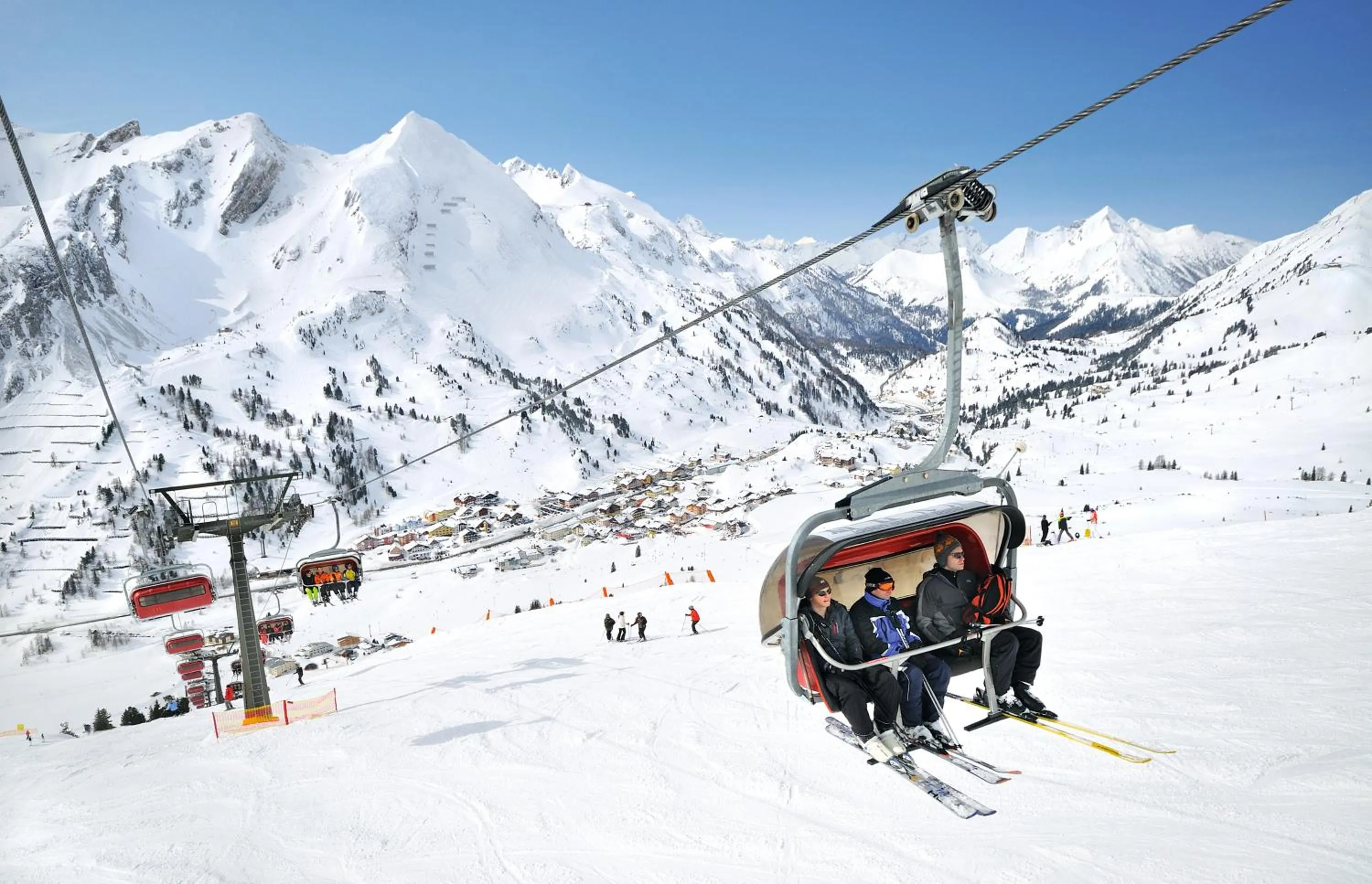 Skiing in Appartementhaus Christophorus
