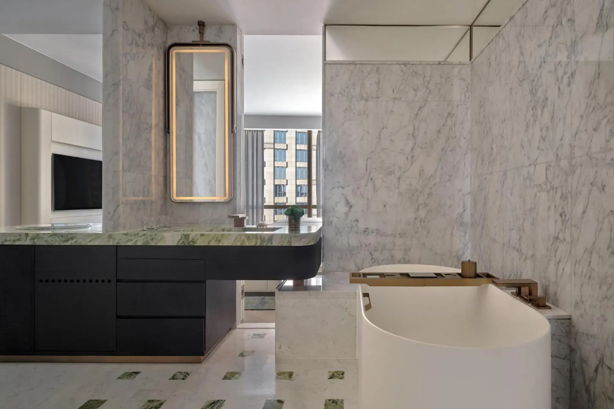 Classic Double Room with Two Double Beds in Regent Shanghai on the Bund Classic Double Room with Two Double Beds in Regent Shanghai on the Bund