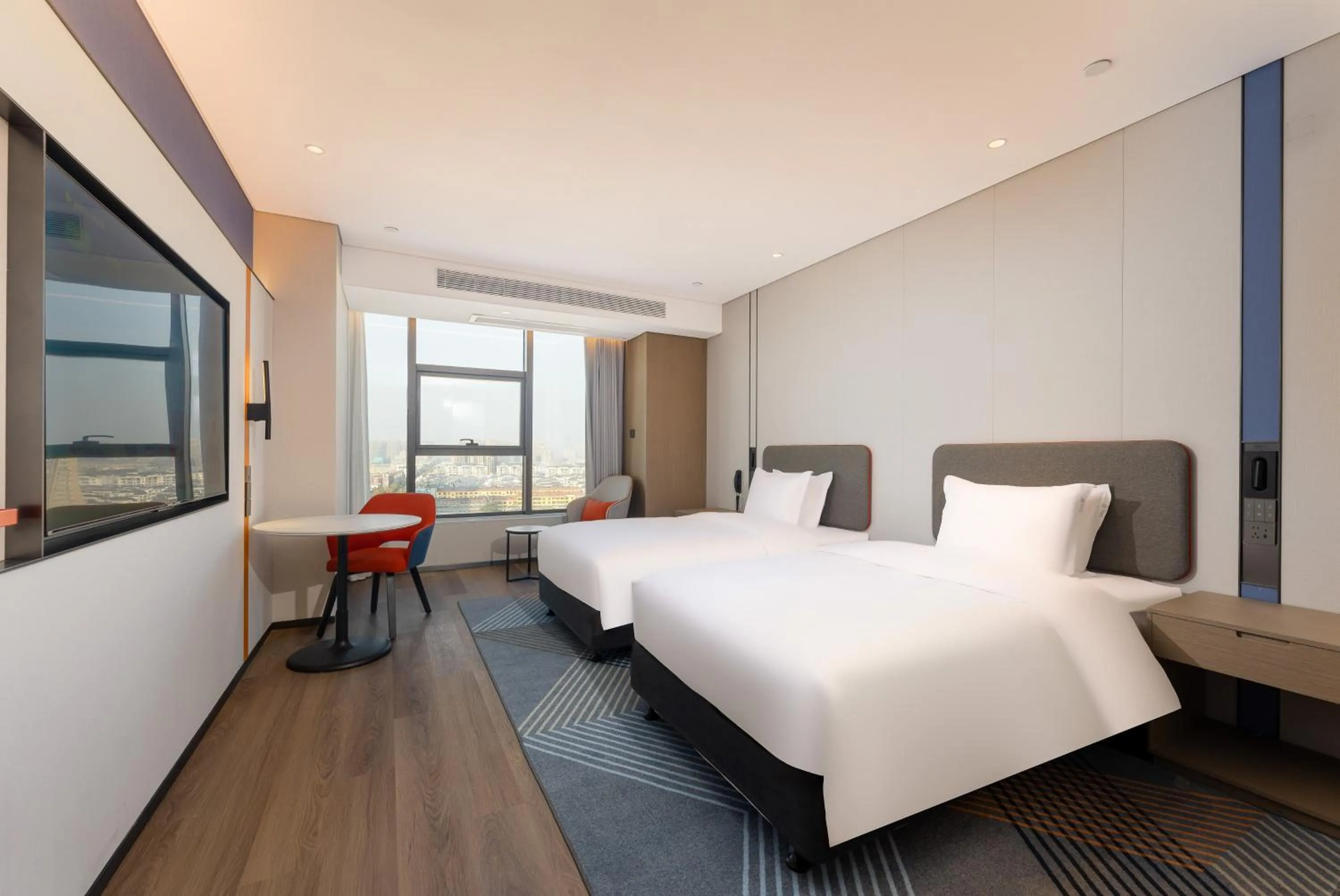 Photo of the whole room in Holiday Inn Express Heze City Center, an IHG Hotel