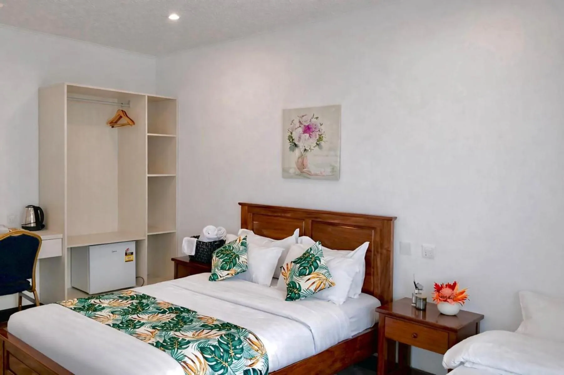 Bed in Crown Royale Hotel & Lounge