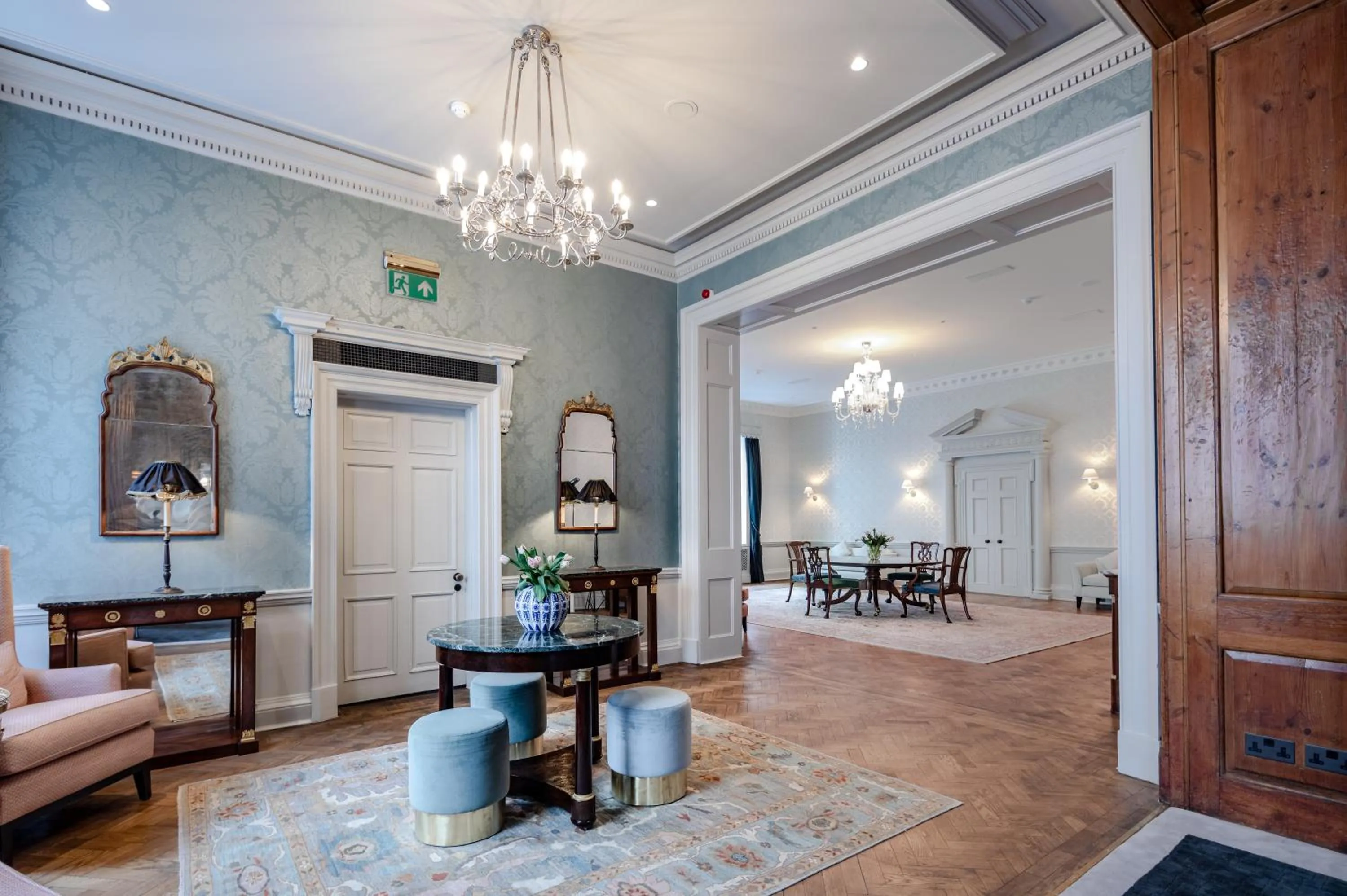 No. 30 Knightsbridge