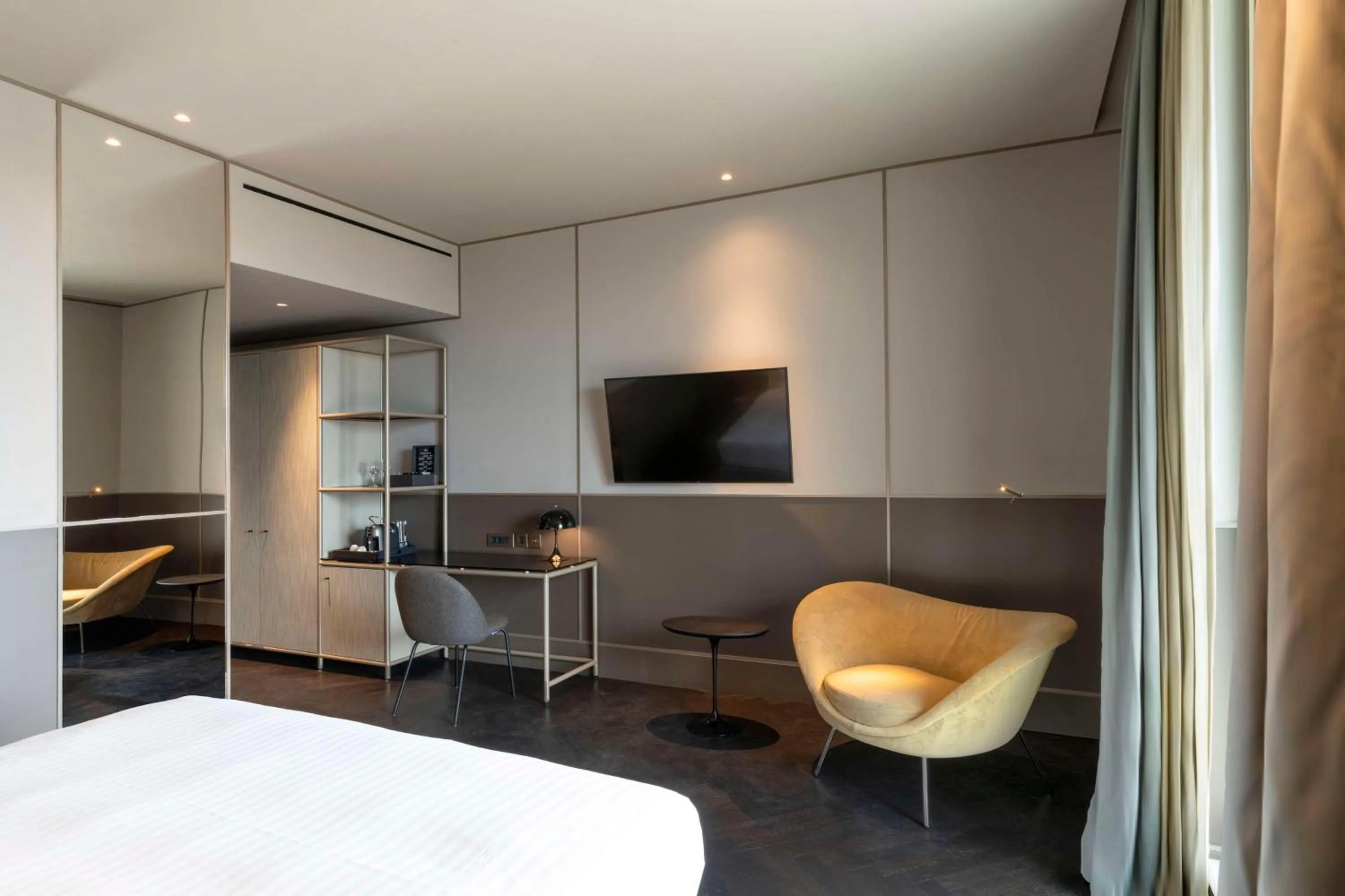 Bedroom, Bed in Radisson Collection Hotel, Roma Antica