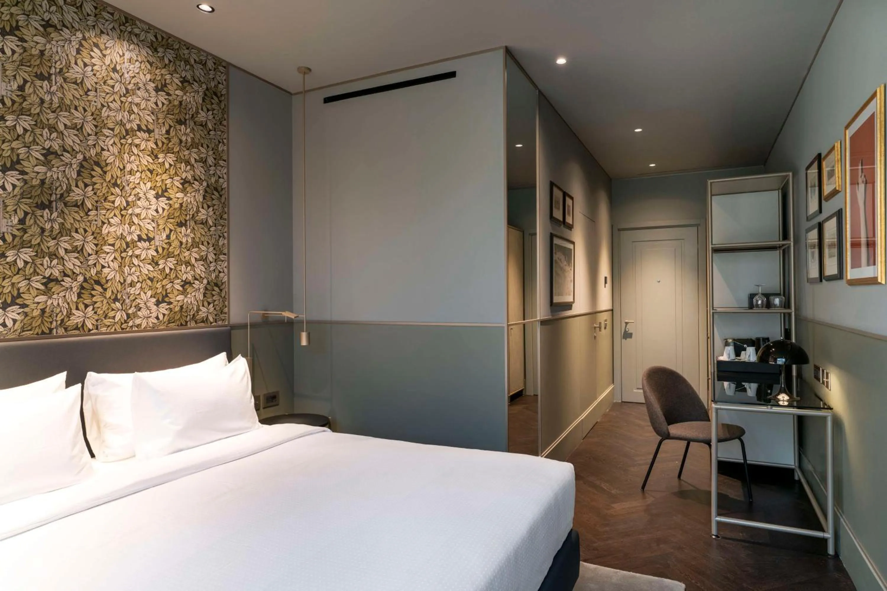 Bedroom, Bed in Radisson Collection Hotel, Roma Antica