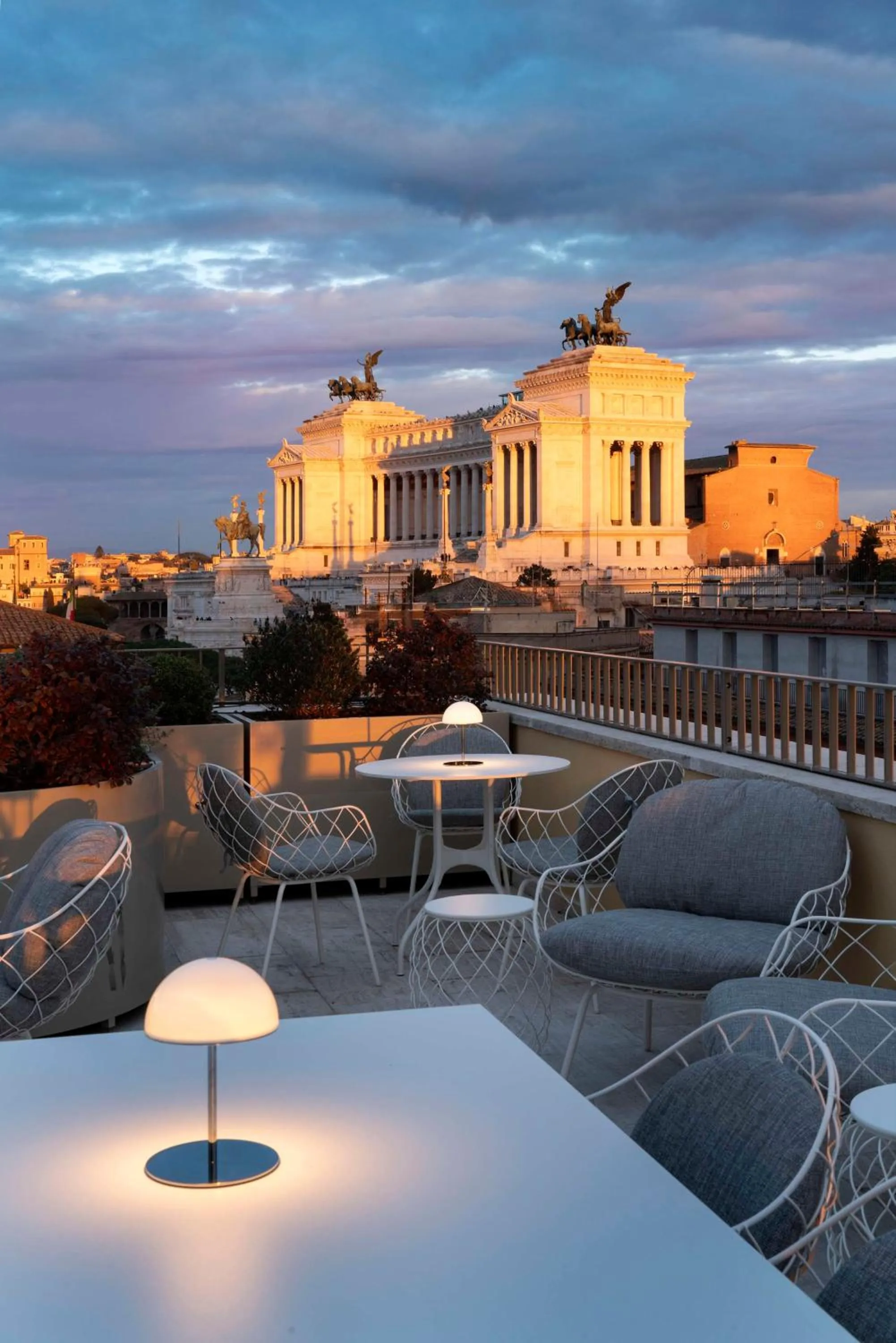 Lounge or bar in Radisson Collection Hotel, Roma Antica