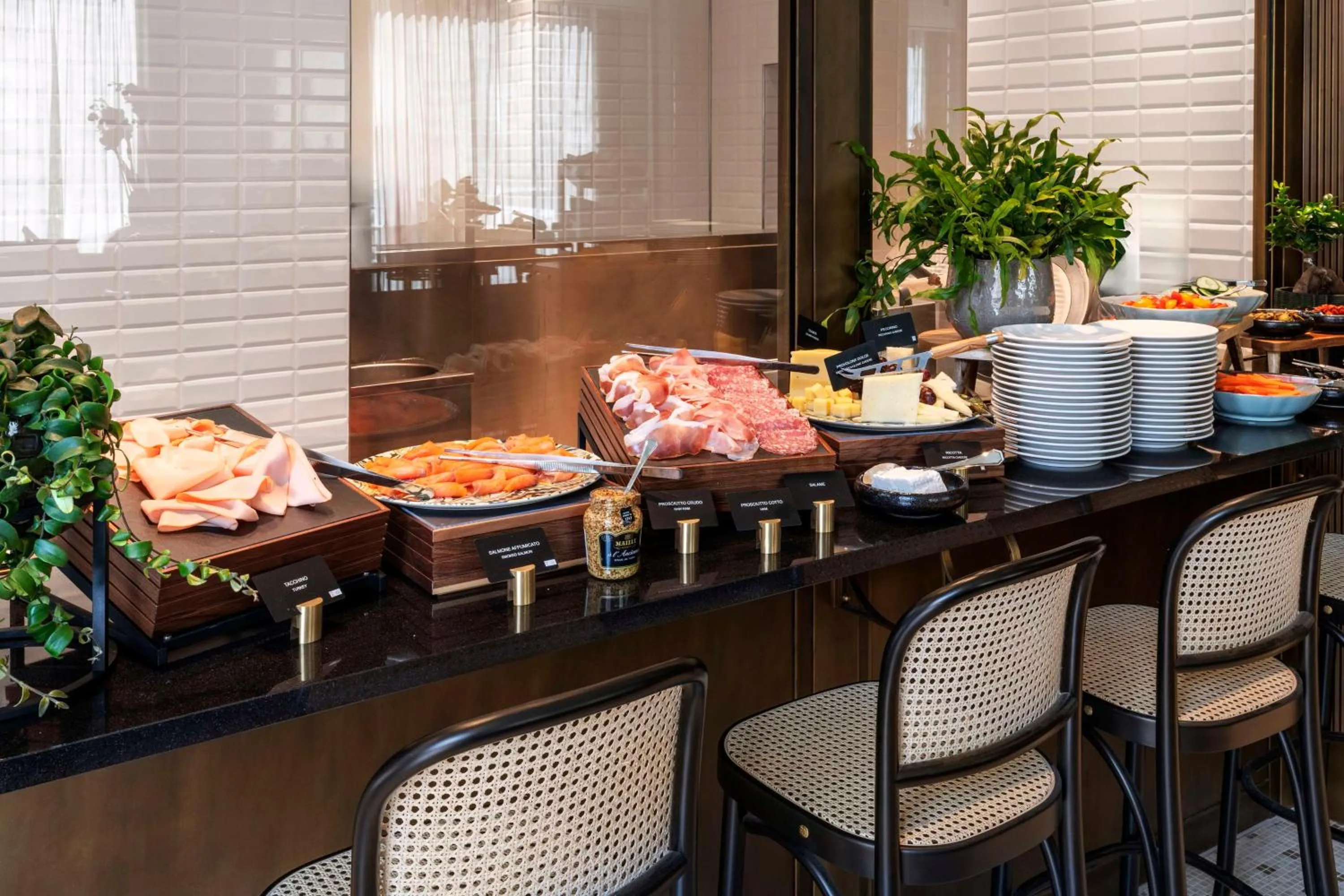 Breakfast in Radisson Collection Hotel, Roma Antica