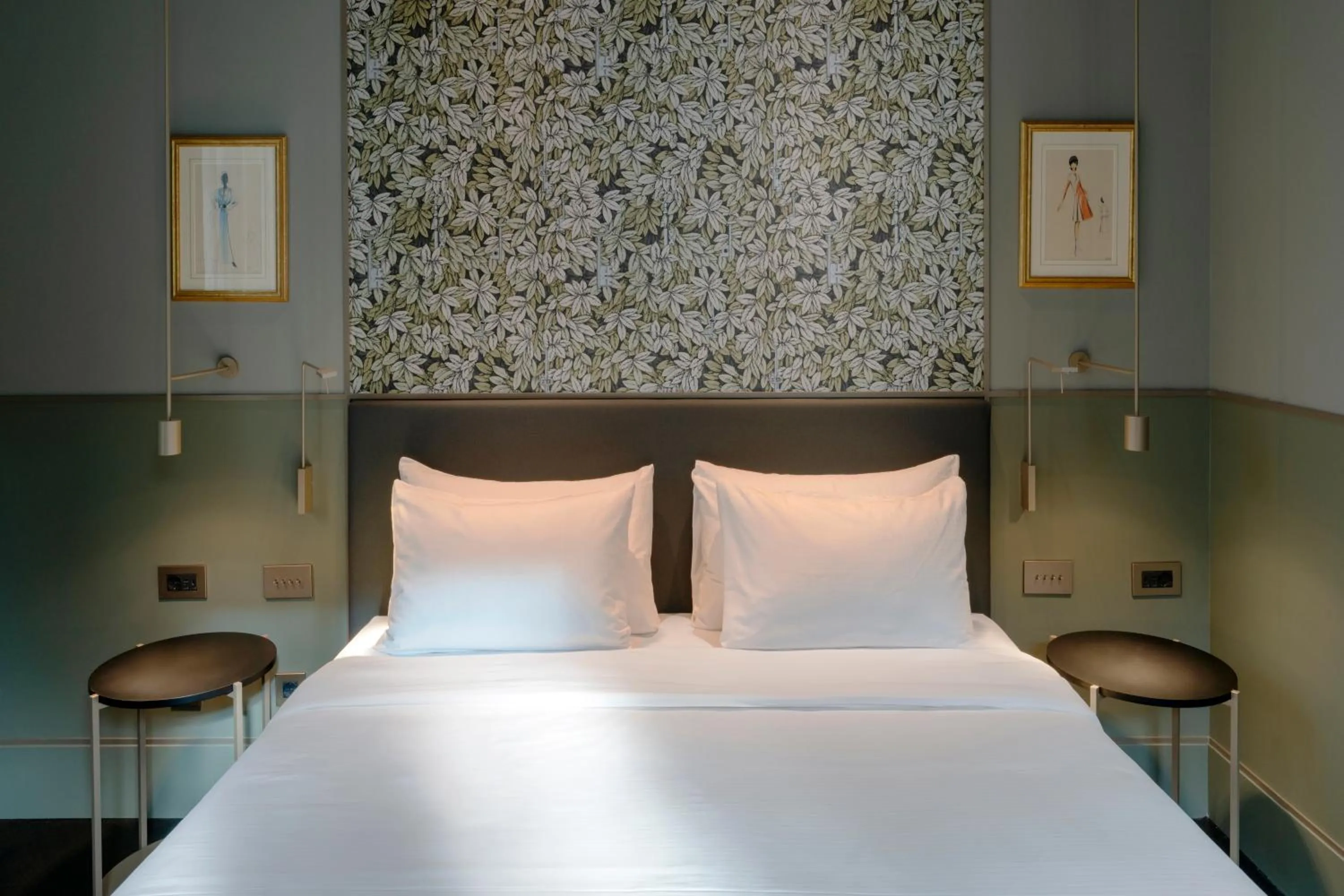 Bed in Radisson Collection Hotel, Roma Antica