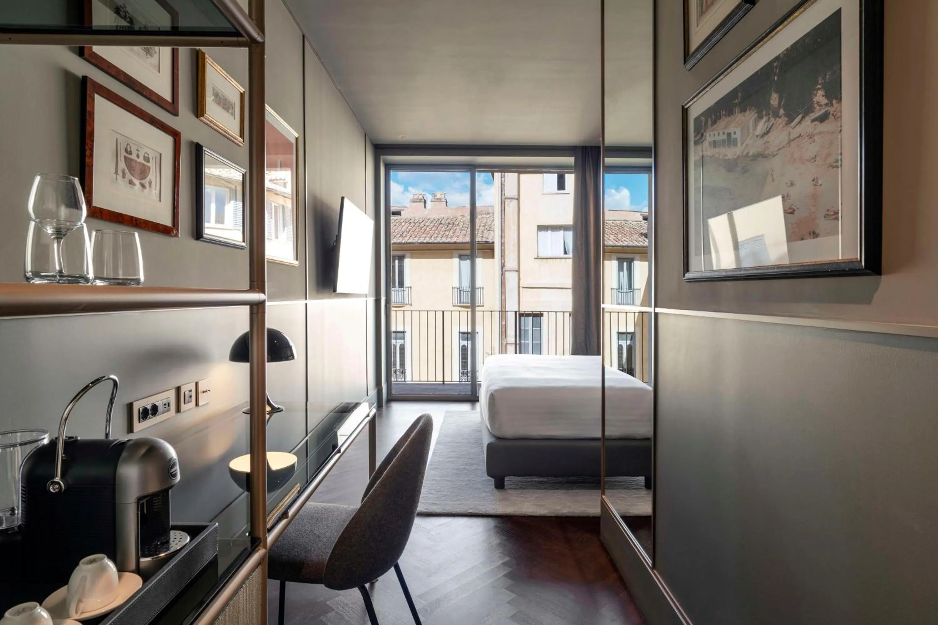 Bedroom, Bed in Radisson Collection Hotel, Roma Antica