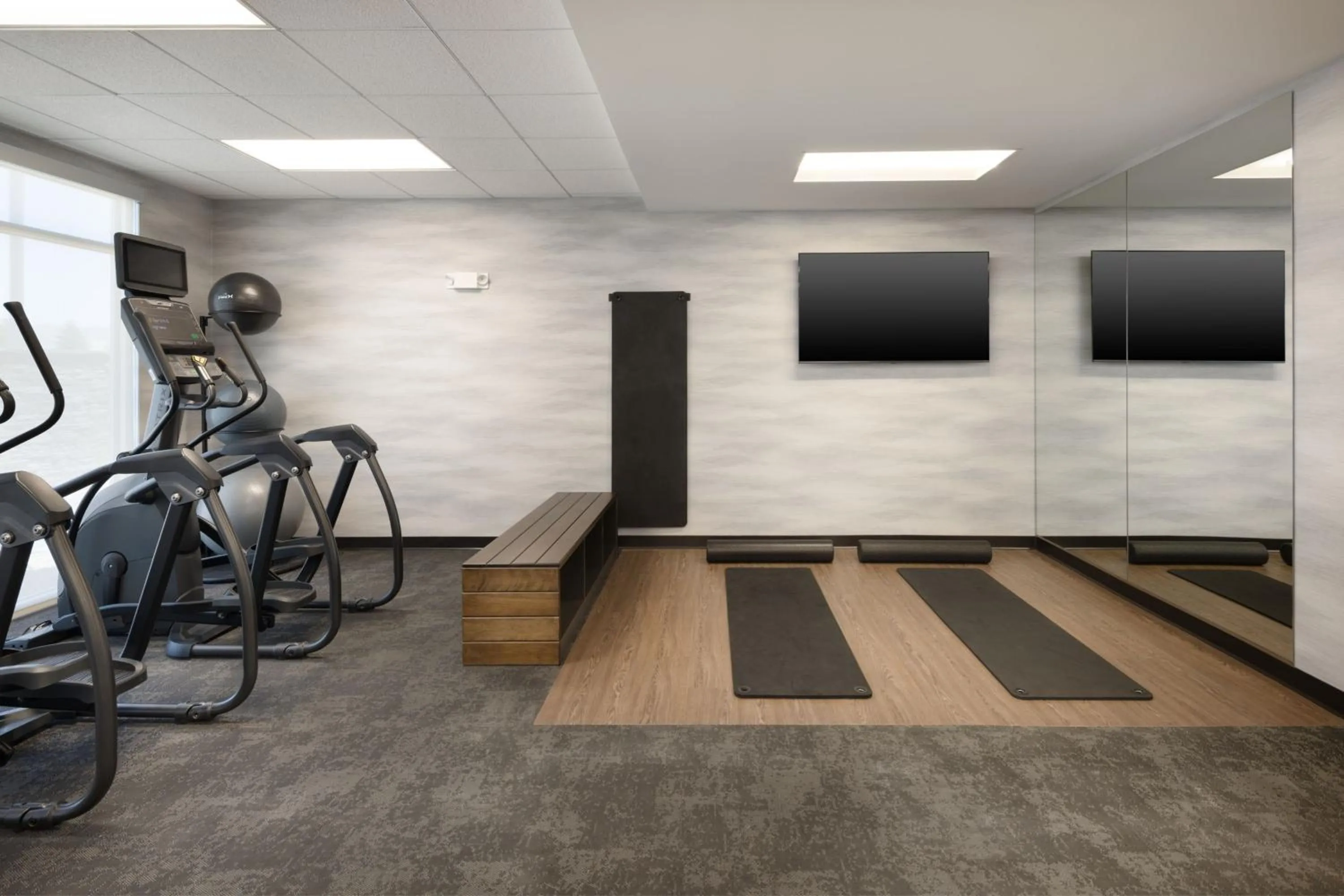 Fitness centre/facilities in Fairfield by Marriott Inn & Suites Montrose