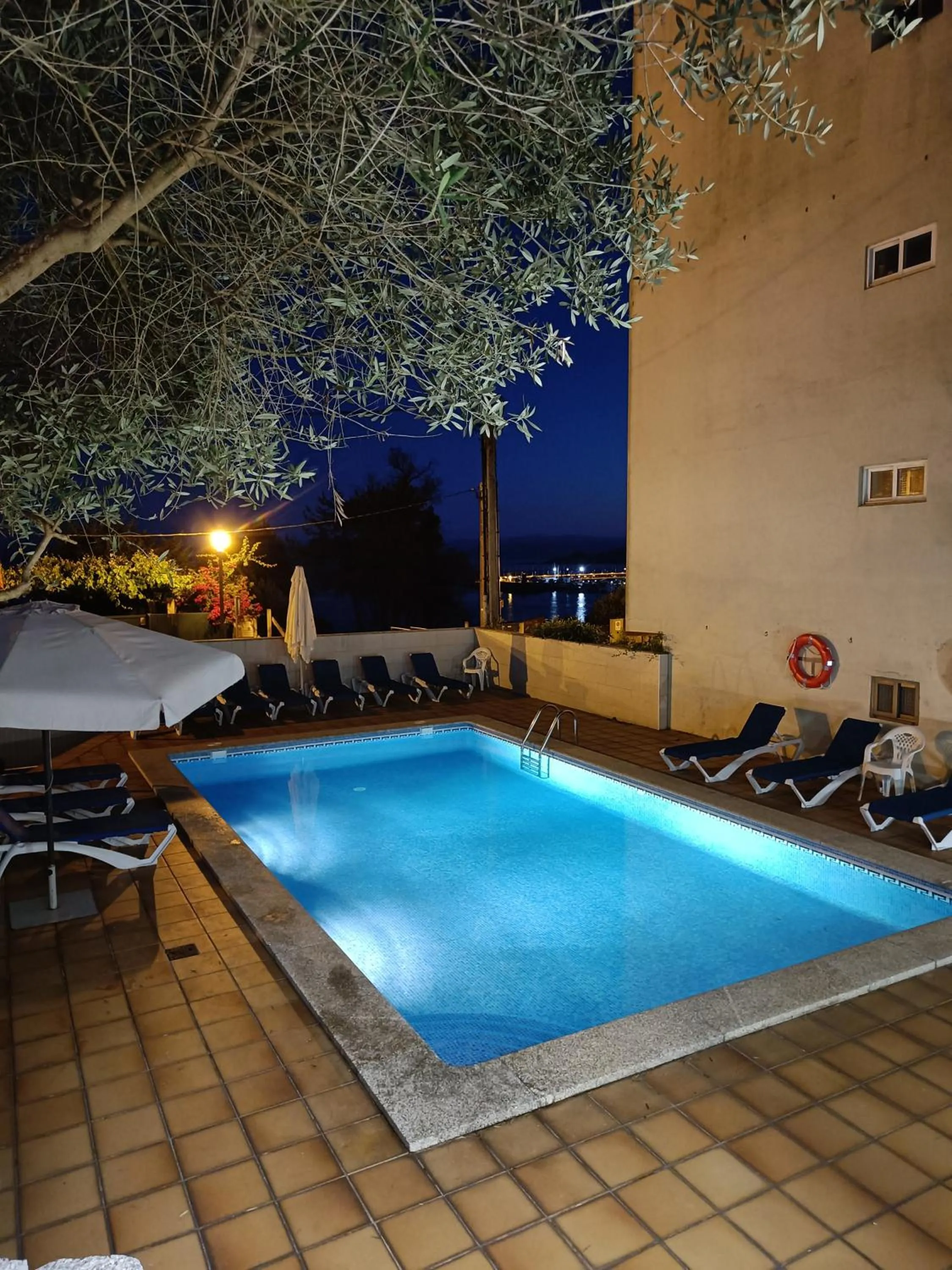 Swimming pool in Hotel Palacios