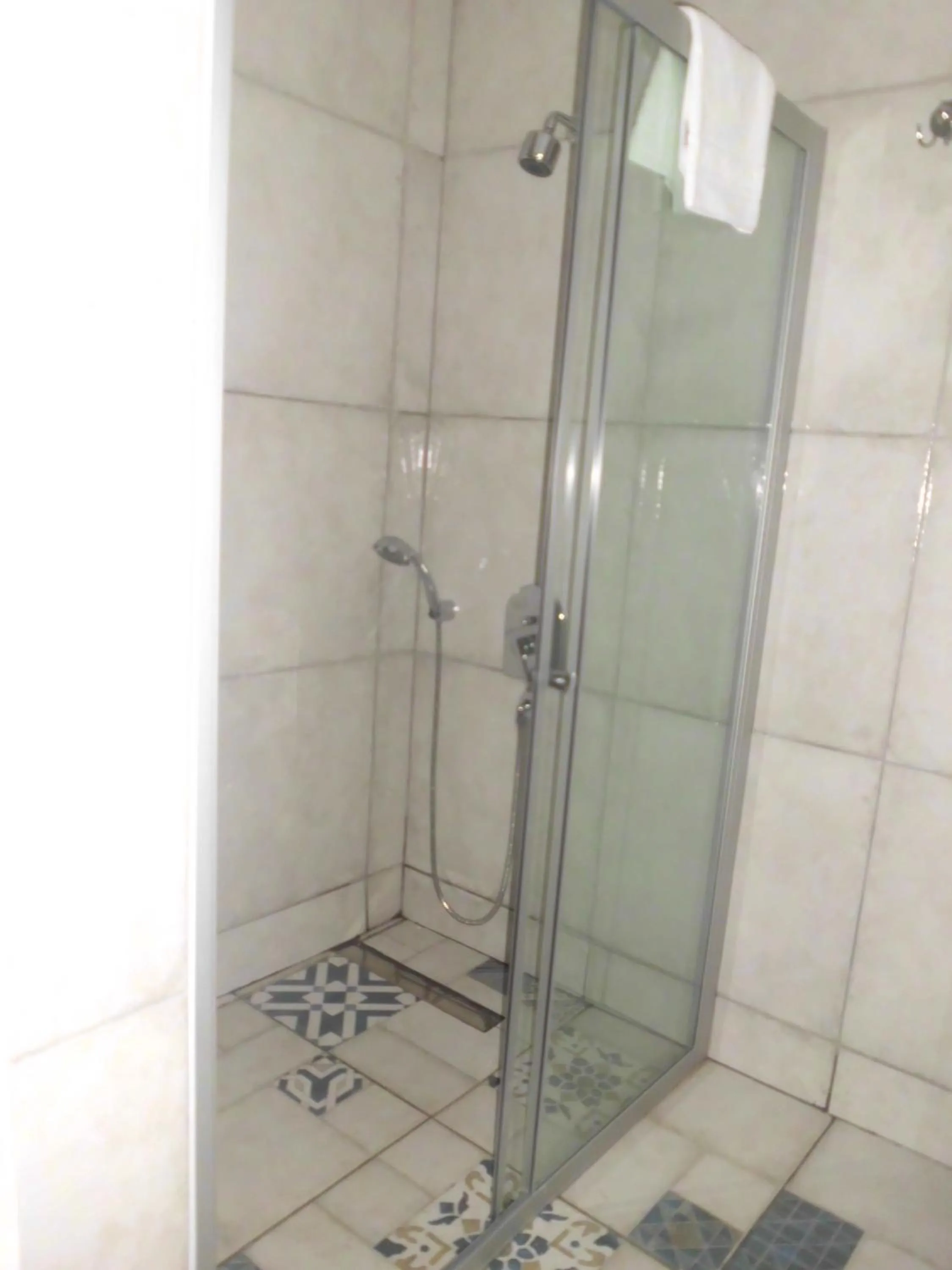 Bathroom in Buyukada Cankaya Hotel