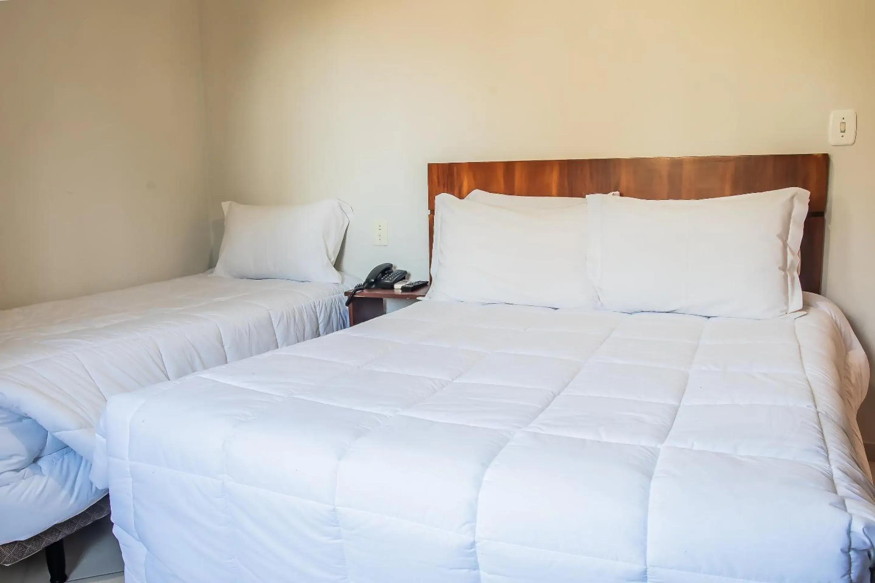 Triple Room in Hotel Serra Canela Triple Room in Hotel Serra Canela