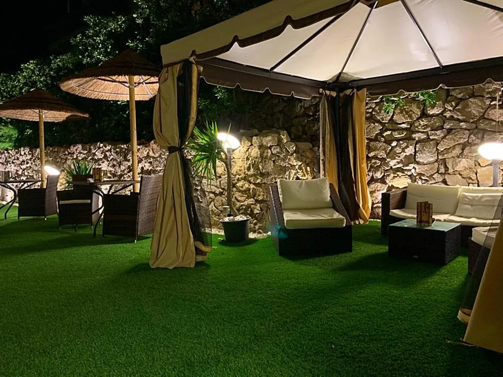 Communal lounge/ TV room in Hotel Panoramico