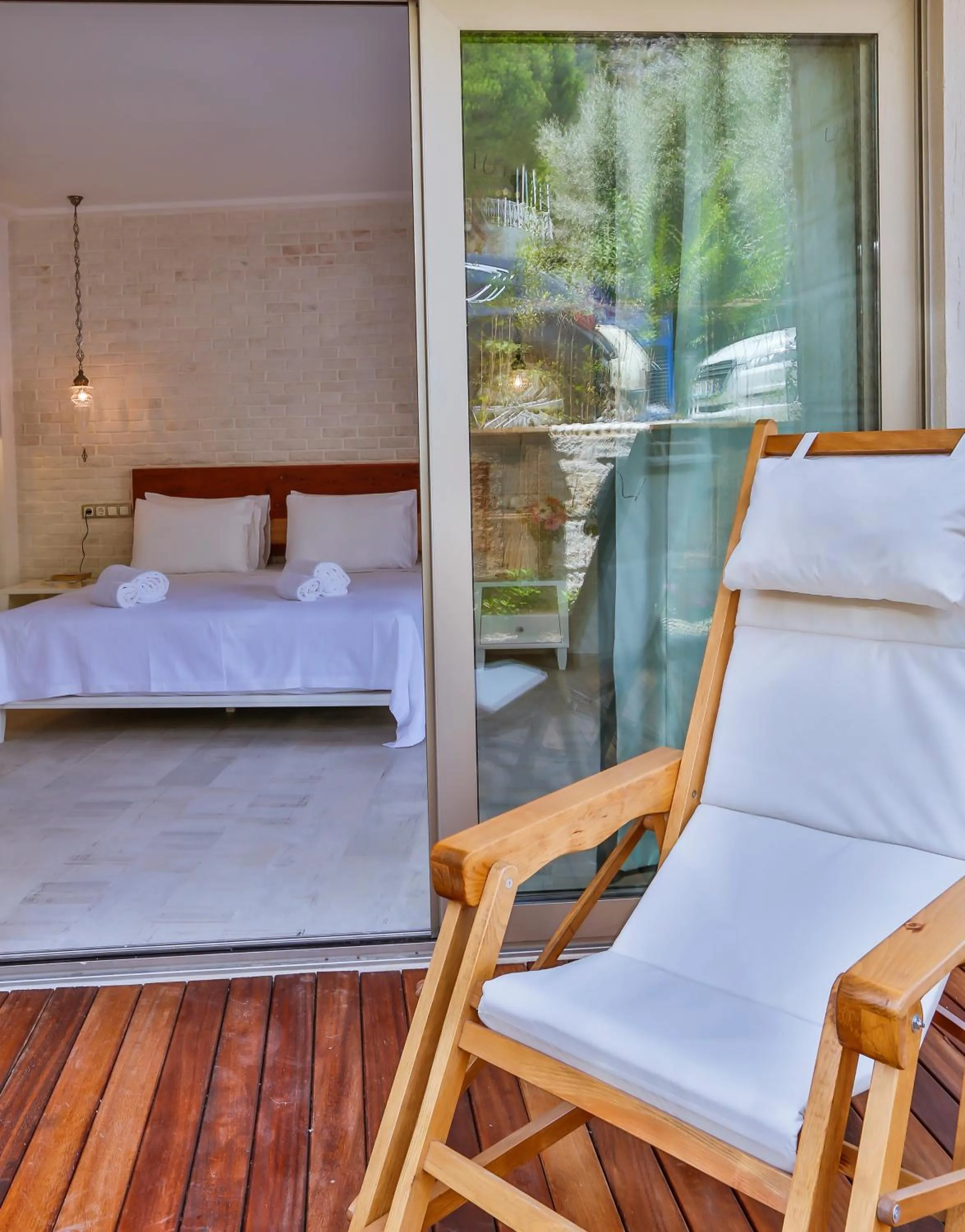 Garden, Bed in Arnna Hotel