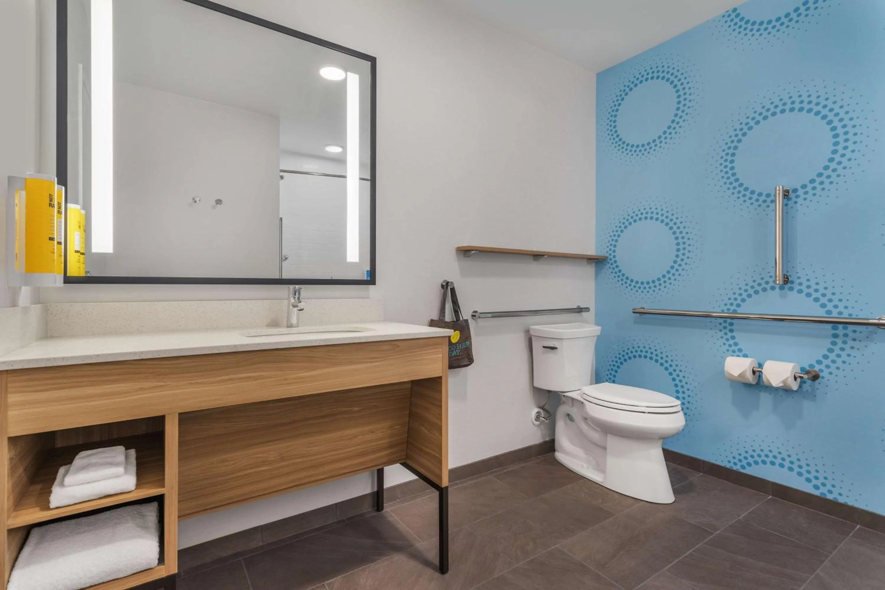 Bathroom in Tru By Hilton Janesville