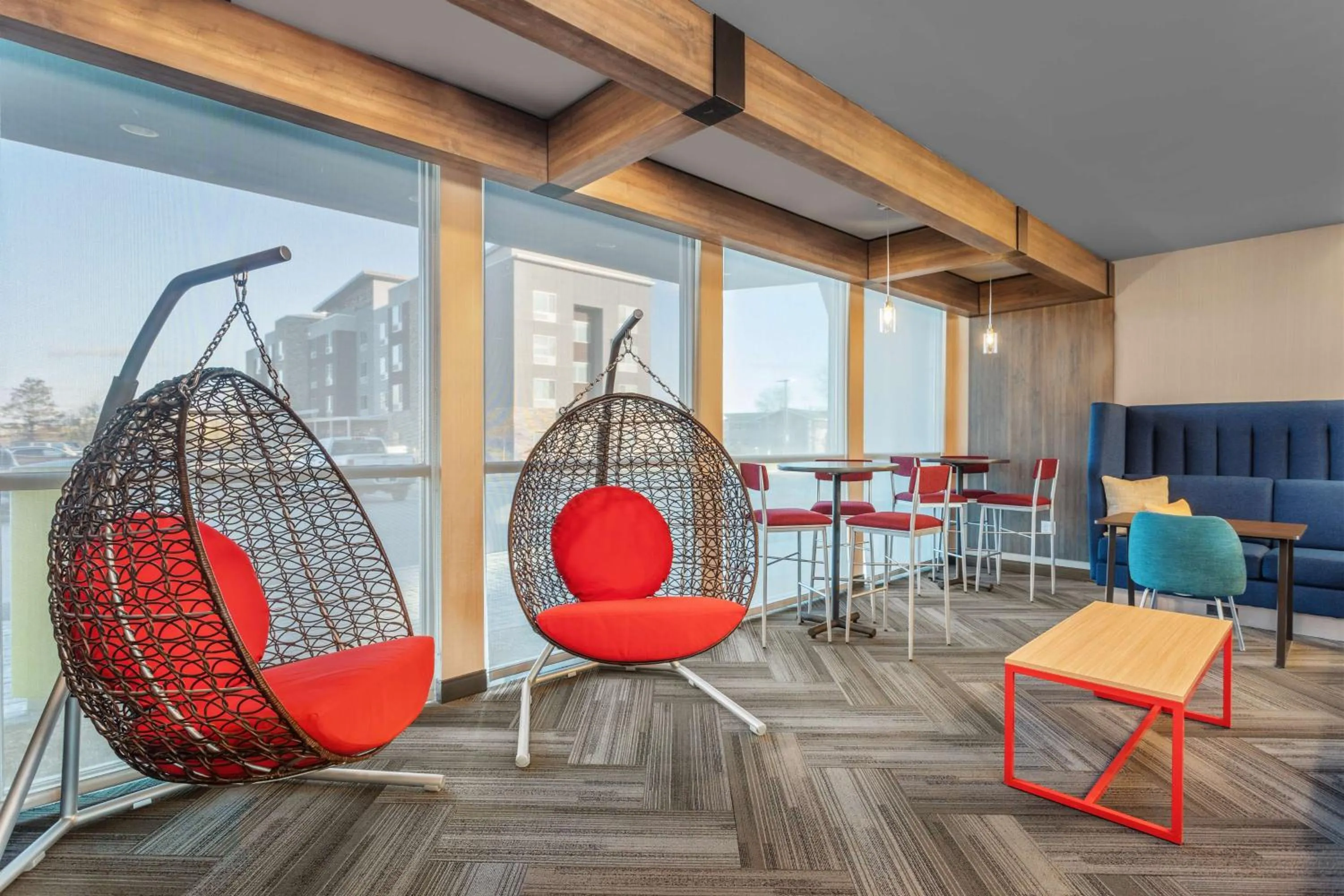 Lobby or reception in Tru By Hilton Janesville