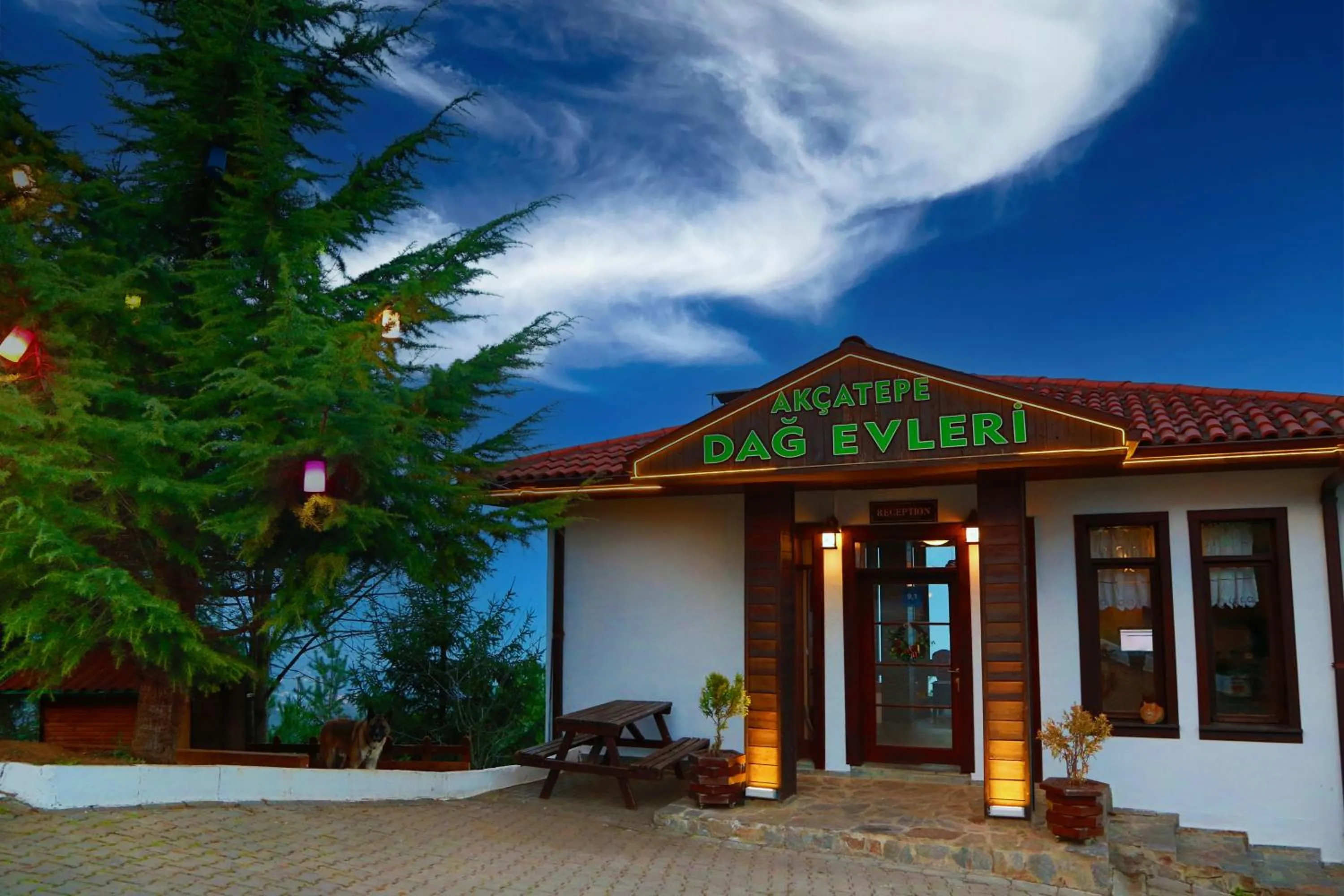 Akcatepe Dag Evleri