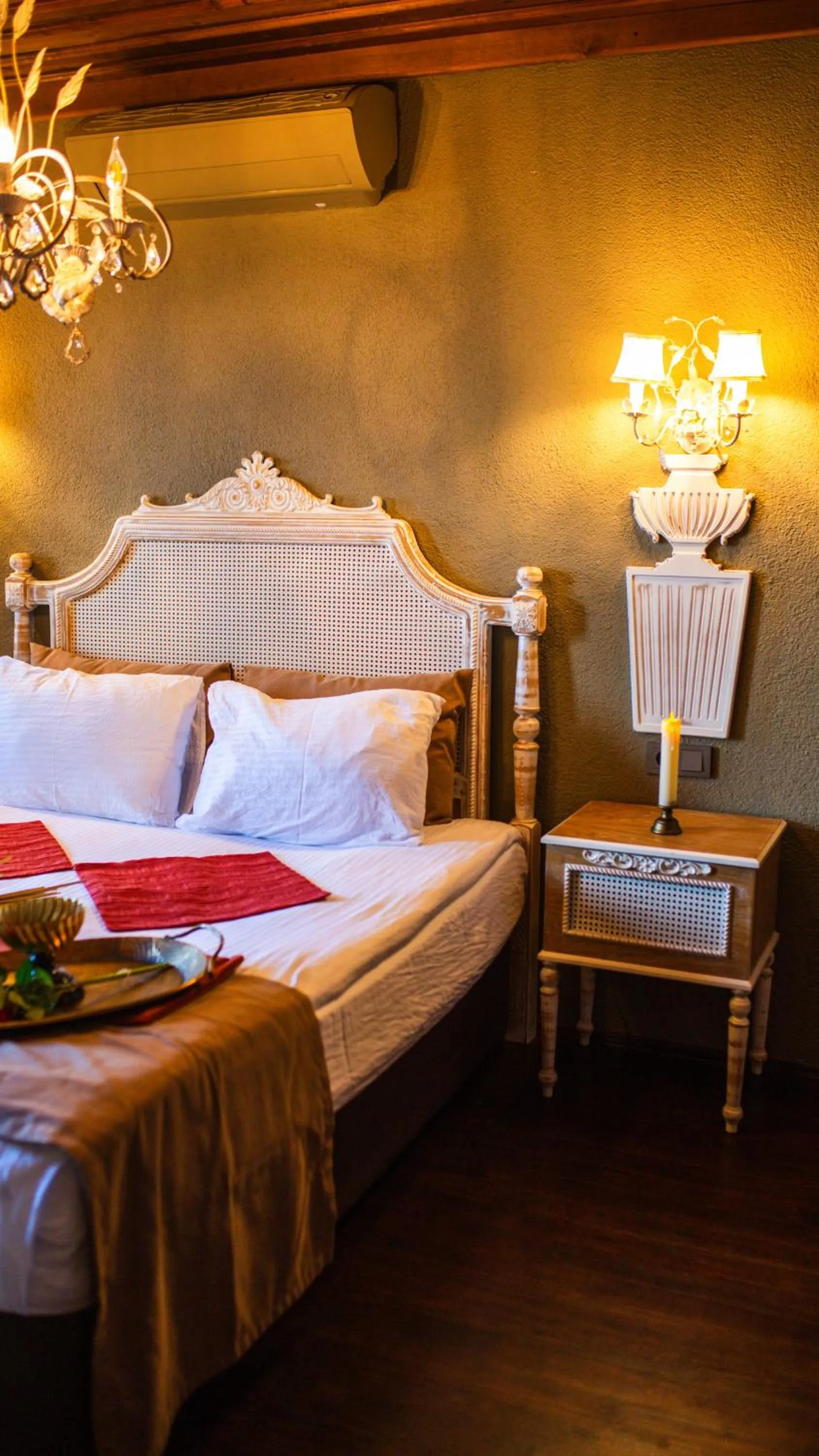 Bed in Akcatepe Dag Evleri