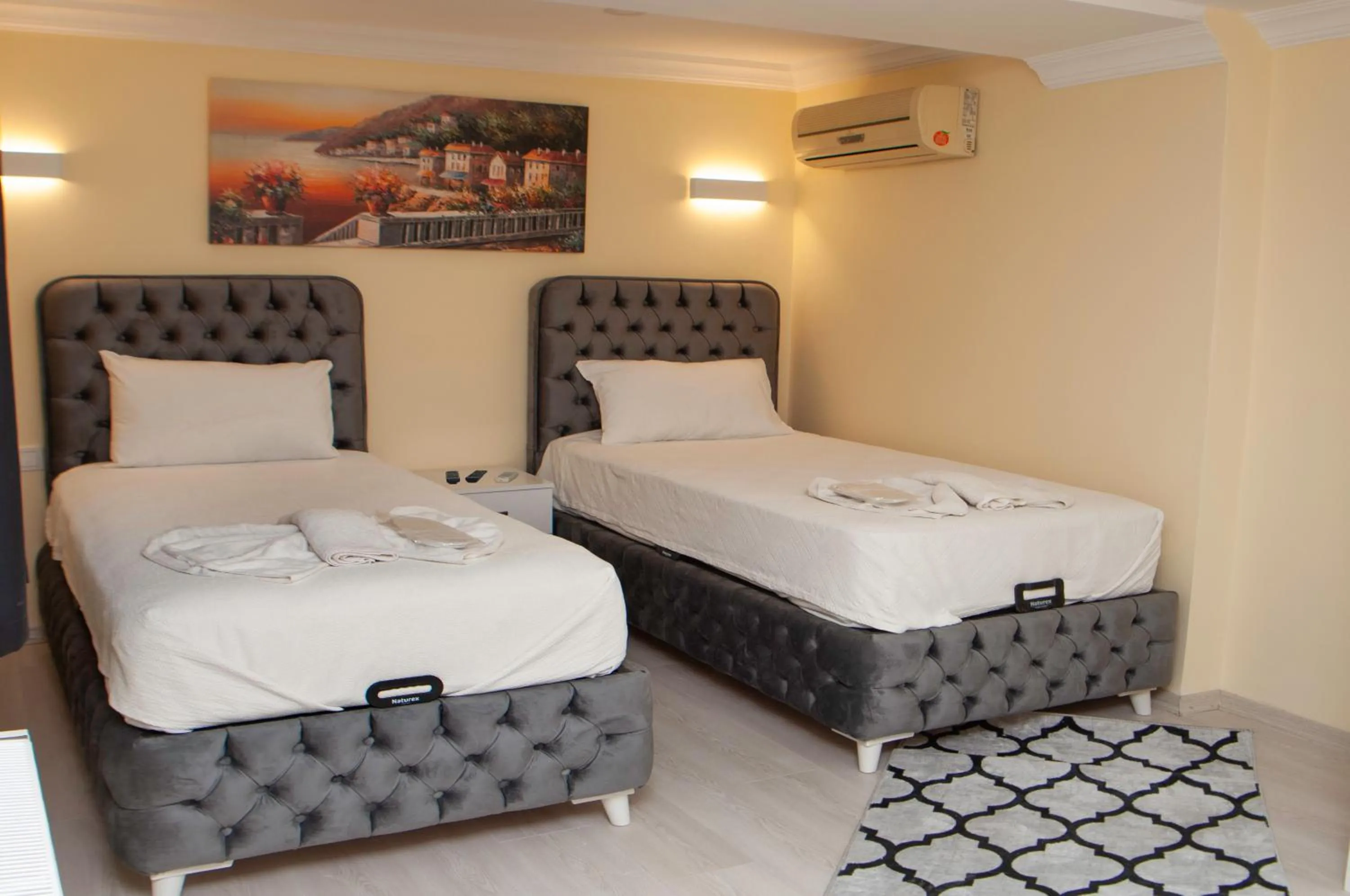 Bed in Berlin Hotel Nisantasi