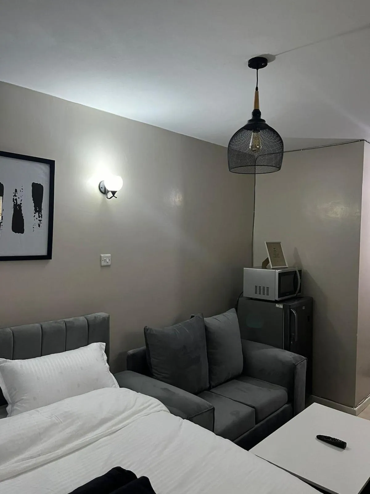 Coral bells by Tsavo