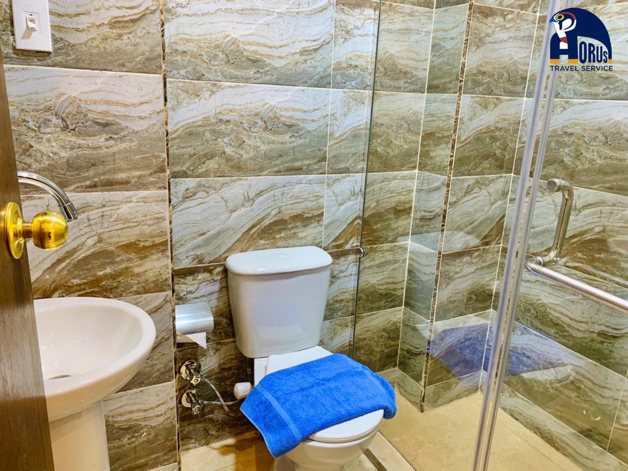 Bathroom in Horus Horizon INN Pyramids View