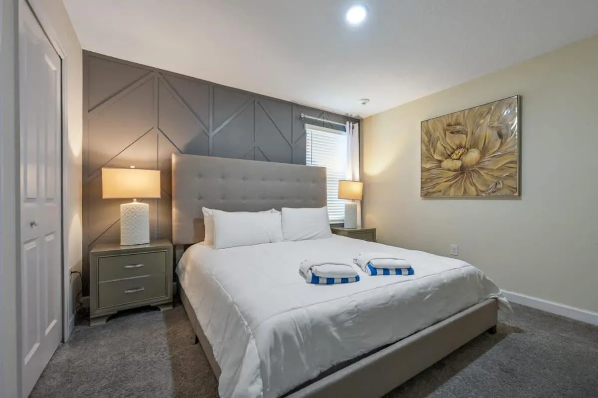 Bed in Charming Home Ideal Location Spacious Game Room