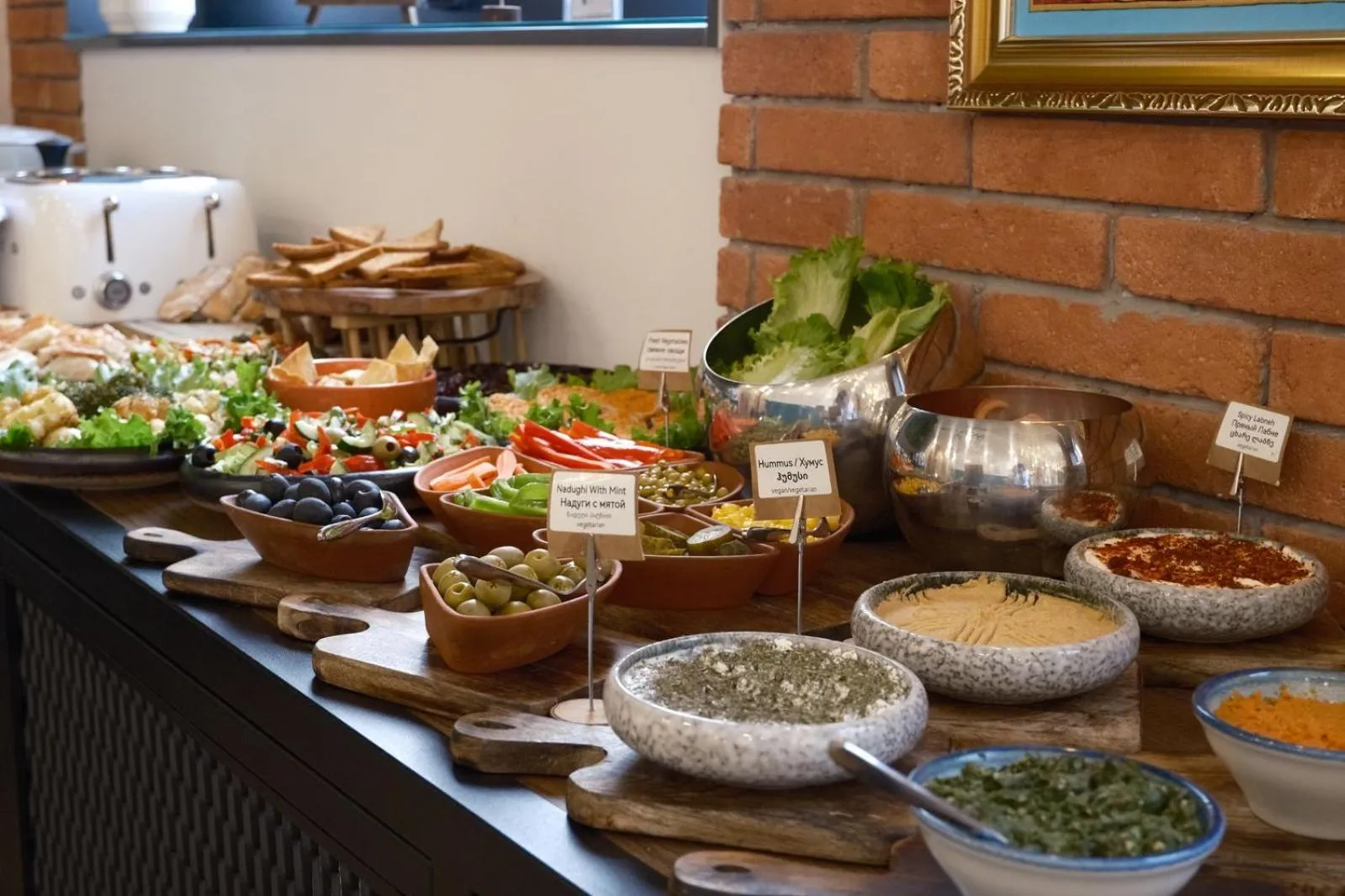 Food in Hotel Monday by DNT Group