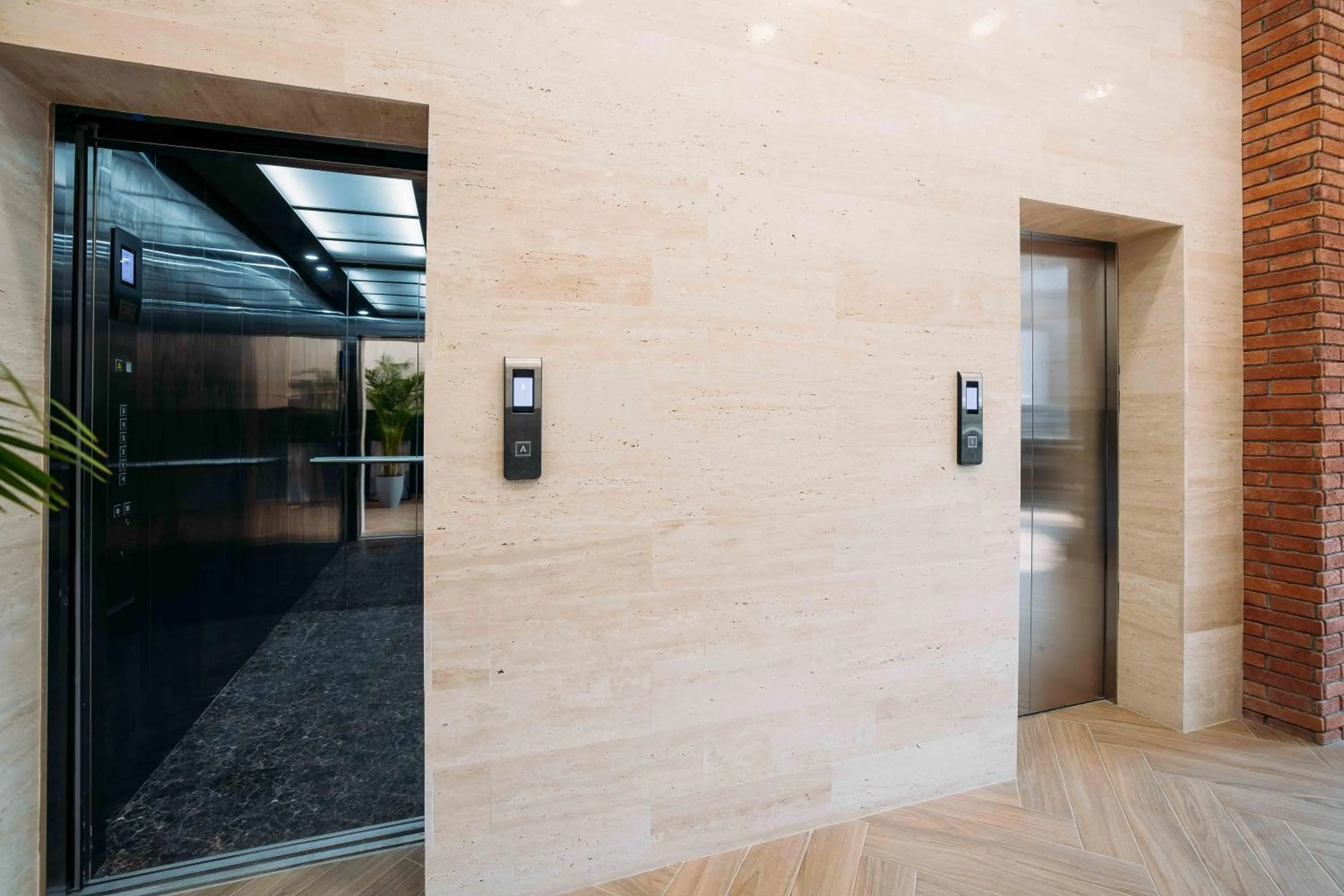 elevator in Hotel Monday by DNT Group