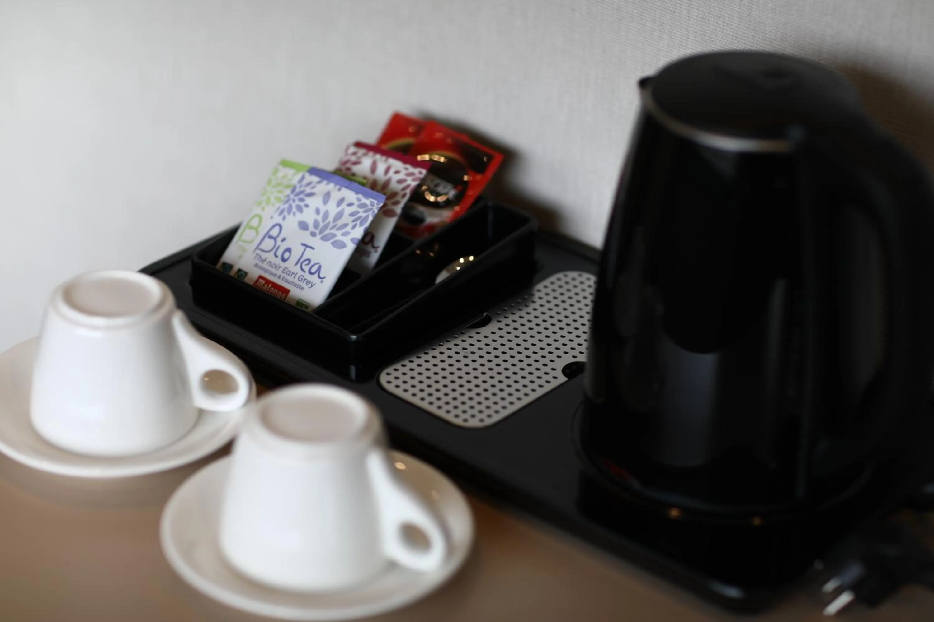 Coffee/tea facilities in Hotel Monday by DNT Group